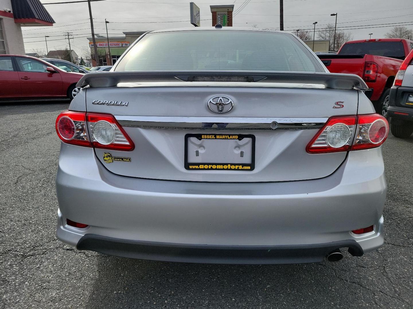 2011 Classic Silver Metallic - 1F7 /Dark Charcoal - FD17 Toyota Corolla S (2T1BU4EE3BC) with an 1.8L DOHC SFI 16-valve VVT-i I4 engine engine, located at 50 Eastern Blvd., Essex, MD, 21221, (410) 686-3444, 39.304367, -76.484947 - Introducing the stunning 2011 Toyota Corolla S 4-door sedan, finished in a captivating silver exterior. This highly sought-after model boasts an efficient 1.8L DOHC SFI 16-valve VVT-i I4 engine, designed with Toyota's advanced engine technology for an exceptional mix of performance and fuel efficien - Photo#4