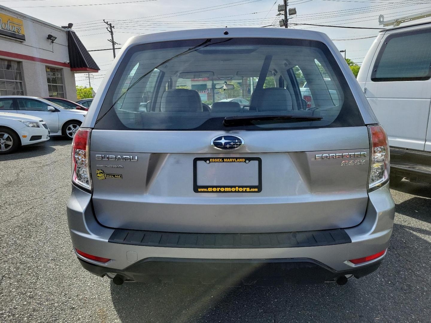 2010 Steel Silver Metallic - SSM /Aurora Platinum - APC Subaru Forester 2.5X (JF2SH6AC5AH) with an 2.5L SOHC SMPI 16-valve 4-cyl boxer engine engine, located at 50 Eastern Blvd., Essex, MD, 21221, (410) 686-3444, 39.304367, -76.484947 - Experience the impeccable blend of comfort, style, and performance in this 2010 Subaru Forester 2.5X. Encased in a striking Steel Silver Metallic exterior paired with an elegant Aurora Platinum interior, this SUV is a statement of sophistication. An ideal choice for the discerning driver, the 2.5l S - Photo#4