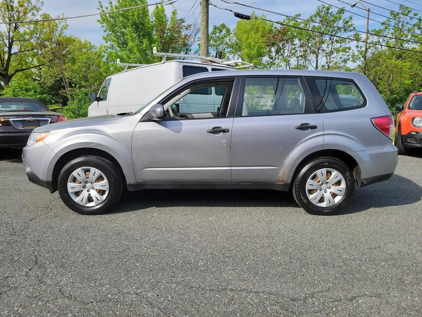 2010 Steel Silver Metallic - SSM /Aurora Platinum - APC Subaru Forester 2.5X (JF2SH6AC5AH) with an 2.5L SOHC SMPI 16-valve 4-cyl boxer engine engine, located at 50 Eastern Blvd., Essex, MD, 21221, (410) 686-3444, 39.304367, -76.484947 - Experience the impeccable blend of comfort, style, and performance in this 2010 Subaru Forester 2.5X. Encased in a striking Steel Silver Metallic exterior paired with an elegant Aurora Platinum interior, this SUV is a statement of sophistication. An ideal choice for the discerning driver, the 2.5l S - Photo#6