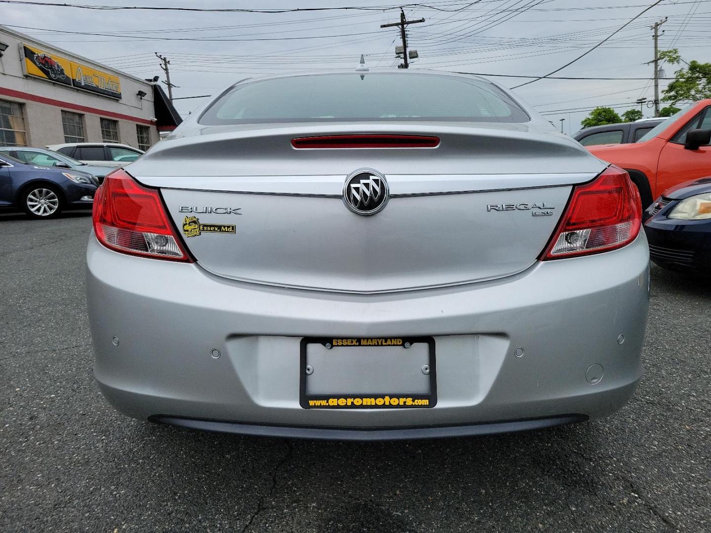 2011 Quicksilver Metallic - GAN /Ebony - AFA Buick Regal CXL RL4 (W04GS5EC2B1) with an ENGINE, 2.4L ECOTEC DOHC, 4-CYLINDER SIDI (SPARK IGNITION DIRECT INJECTION) WITH VVT (VARIABLE VALVE TIMING) engine, located at 50 Eastern Blvd., Essex, MD, 21221, (410) 686-3444, 39.304367, -76.484947 - Drive in style and comfort with this 2011 Buick Regal CXL RL4 sedan, an exemplar of automotive prestige and innovation. Limited in availability, this gem features a robust 2.4L ECOTEC DOHC, 4-cylinder SIDI engine complete with Spark Ignition Direct Injection and Variable Valve Timing for seamless po - Photo#4