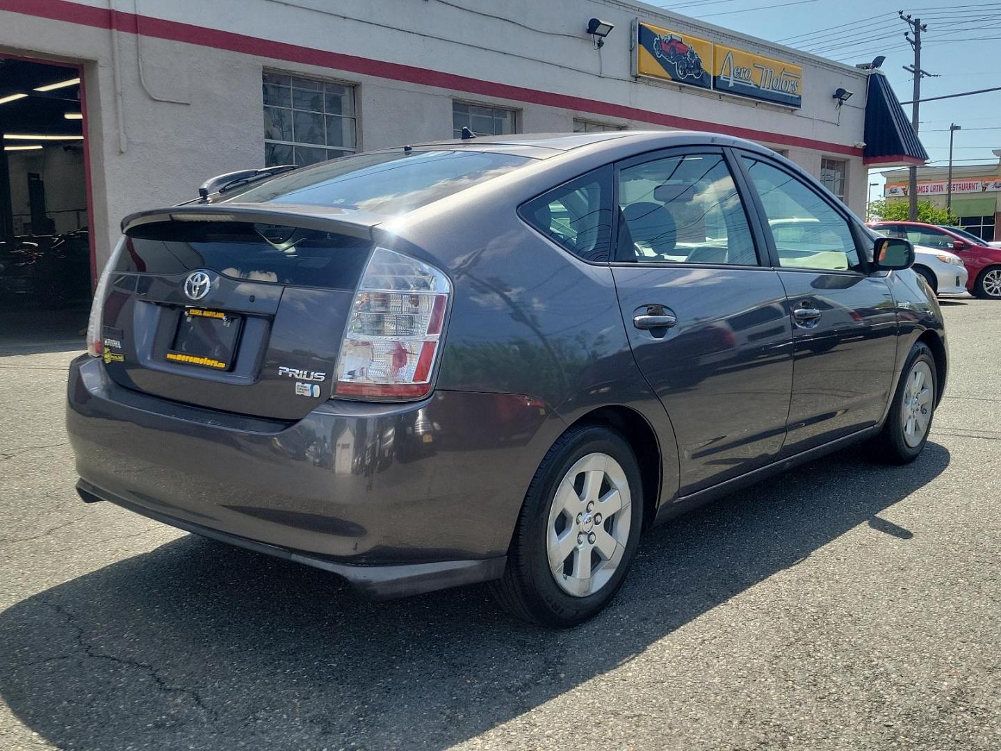 2008 Magnetic Gray Metallic - 1G3 /Dark Gray - 11 Toyota Prius Base (JTDKB20U683) with an 1.5L DOHC EFI VVT-i 16-valve 4-cyl engine engine, located at 50 Eastern Blvd., Essex, MD, 21221, (410) 686-3444, 39.304367, -76.484947 - Featuring a 1.5L DOHC EFI VVT-i 16-valve 4-cylinder engine, this 2008 Toyota Prius Base 5dr hb base (natl) promises high performance and reliability. Adorned in a Magnetic Gray Metallic - 1G3 exterior, this vehicle exudes sophistication and style. The interior boasts a sleek Dark Gray - 11 theme tha - Photo#3