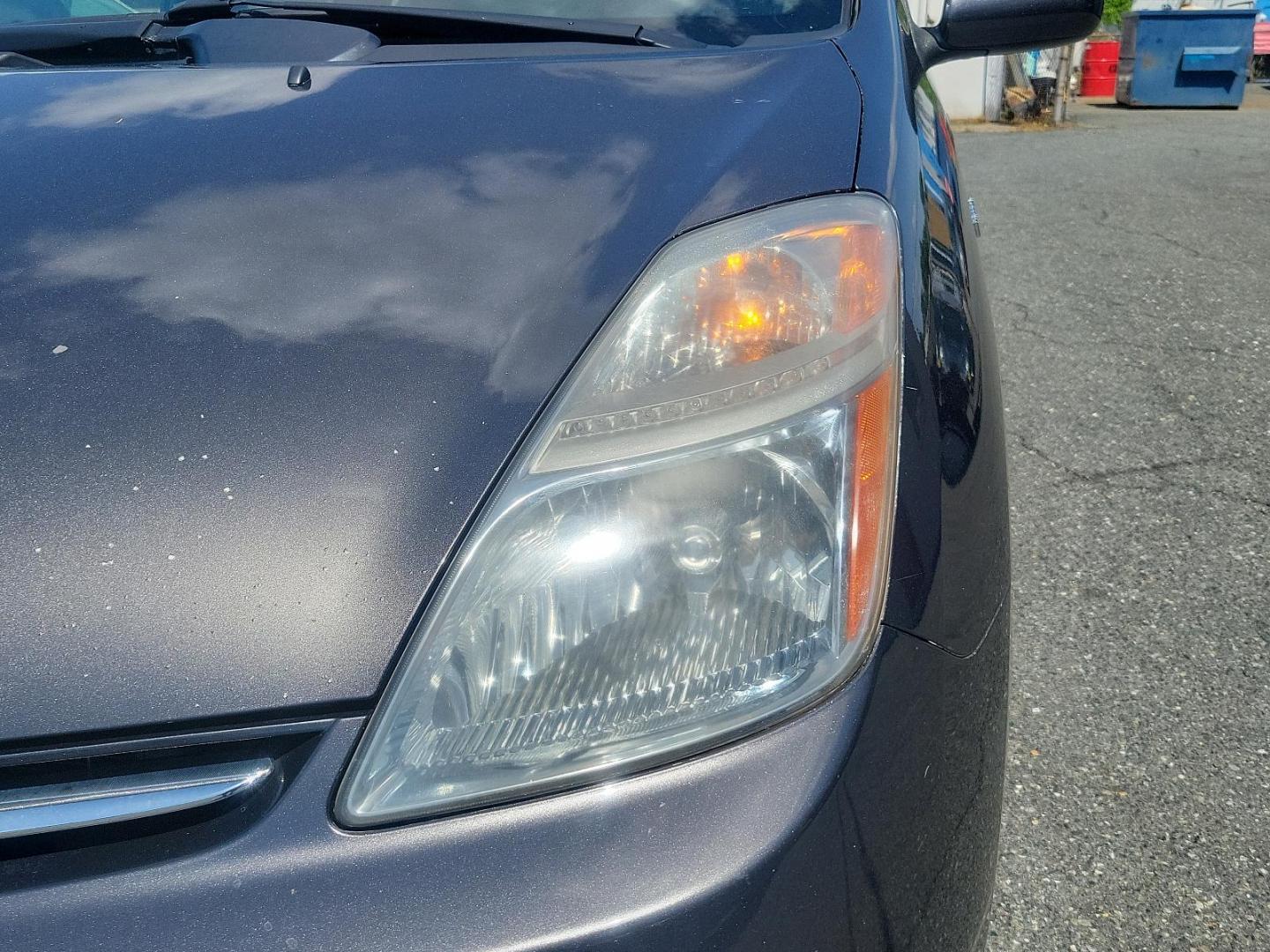 2008 Magnetic Gray Metallic - 1G3 /Dark Gray - 11 Toyota Prius Base (JTDKB20U683) with an 1.5L DOHC EFI VVT-i 16-valve 4-cyl engine engine, located at 50 Eastern Blvd., Essex, MD, 21221, (410) 686-3444, 39.304367, -76.484947 - Featuring a 1.5L DOHC EFI VVT-i 16-valve 4-cylinder engine, this 2008 Toyota Prius Base 5dr hb base (natl) promises high performance and reliability. Adorned in a Magnetic Gray Metallic - 1G3 exterior, this vehicle exudes sophistication and style. The interior boasts a sleek Dark Gray - 11 theme tha - Photo#8