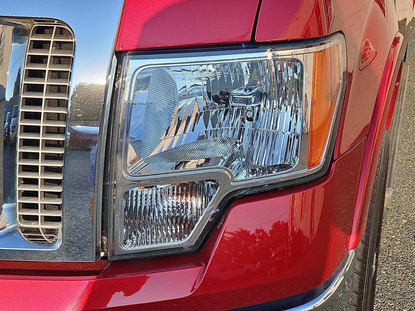 2011 Red Candy Metallic - RZ /Pale Adobe - EA Ford F-150 Lariat (1FTFW1ET9BF) with an 3.5L V6 ECOBOOST ENGINE engine, located at 50 Eastern Blvd., Essex, MD, 21221, (410) 686-3444, 39.304367, -76.484947 - Experience power, comfort and style with this stunning 2011 Ford F-150 Lariat 4WD Supercrew 157" Lariat. Showcasing a striking Red Candy Metallic-RZ exterior paired with a refined Pale Adobe-EA interior, this beast stands as a testament to Ford's superb craftsmanship. Under the hood lies a potent 3. - Photo#8