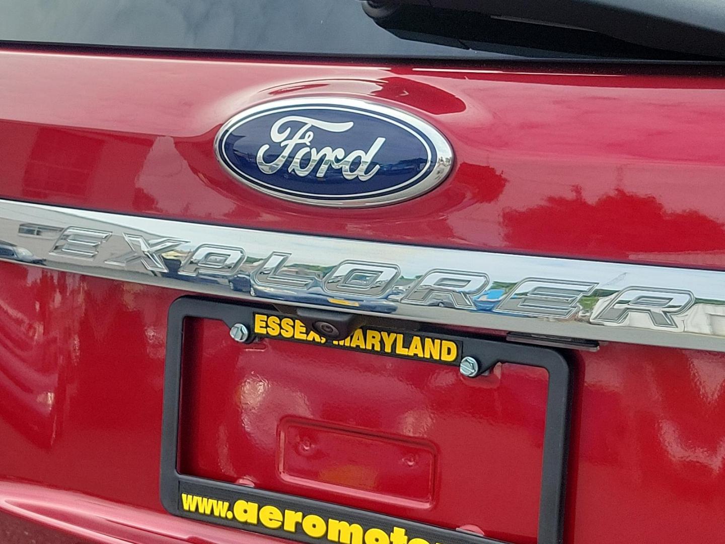 2014 Ruby Red Metallic Tinted Clearcoat - RR /Charcoal Black - 8W Ford Explorer XLT (1FM5K8D85EG) with an ENGINE: 3.5L TI-VCT V6 engine, located at 50 Eastern Blvd., Essex, MD, 21221, (410) 686-3444, 39.304367, -76.484947 - Step into the world of adventure with this immaculate 2014 Ford Explorer XLT 4WD 4DR. Impeccably mantained and bathed in striking Ruby Red metallic tinted clearcoat, this robust vehicle promises not only performance but style as well. Replete with a plush Charcoal Black interior, an aesthetic that f - Photo#26