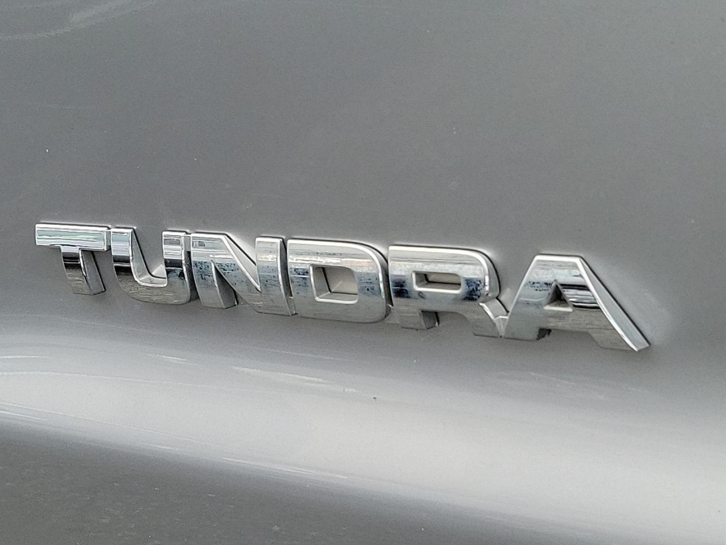 2008 Silver Sky Metallic - 1D6 /Graphite - 13 Toyota Tundra 2WD Truck (5TFSV54128X) with an 5.7L DOHC 32-valve i-Force V8 engine w/dual VVT-i engine, located at 50 Eastern Blvd., Essex, MD, 21221, (410) 686-3444, 39.304367, -76.484947 - Introducing the powerful and reliable 2008 Toyota Tundra 2WD Truck, offering unsurpassed performance and value. The vehicle is graced with a strikingly sleek Silver Sky Metallic - 1D6 exterior, seamlessly paired with a refined Graphite - 13 interior. Nestled under the hood you'll find a robust 5.7L - Photo#24