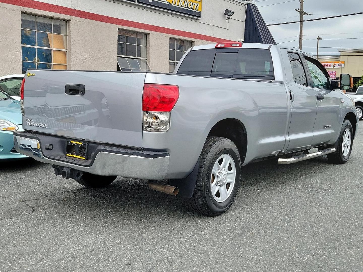 2008 Silver Sky Metallic - 1D6 /Graphite - 13 Toyota Tundra 2WD Truck (5TFSV54128X) with an 5.7L DOHC 32-valve i-Force V8 engine w/dual VVT-i engine, located at 50 Eastern Blvd., Essex, MD, 21221, (410) 686-3444, 39.304367, -76.484947 - Introducing the powerful and reliable 2008 Toyota Tundra 2WD Truck, offering unsurpassed performance and value. The vehicle is graced with a strikingly sleek Silver Sky Metallic - 1D6 exterior, seamlessly paired with a refined Graphite - 13 interior. Nestled under the hood you'll find a robust 5.7L - Photo#5