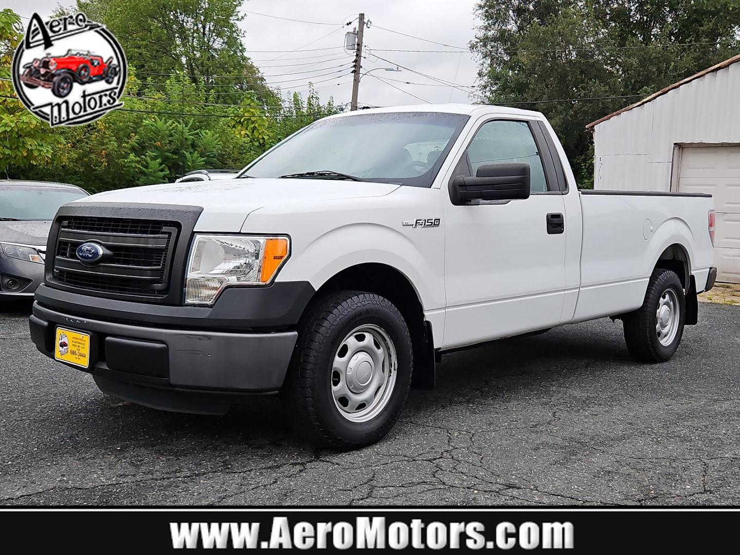 2013 Oxford White - YZ /Steel Gray - CS Ford F-150 XL (1FTMF1CM1DK) with an 3.7L V6 FFV ENGINE engine, located at 50 Eastern Blvd., Essex, MD, 21221, (410) 686-3444, 39.304367, -76.484947 - Presenting the robust 2013 Ford F-150 XL 2WD Regular Cab in a majestic Oxford White - YZ exterior finish. Its spacious and comfortable interior is adorned in a classy steel gray - CS shade, guaranteeing a stylish journey every time. At the heart of this reliable pickup truck is its 3.7L V6 FFV engin - Photo#0