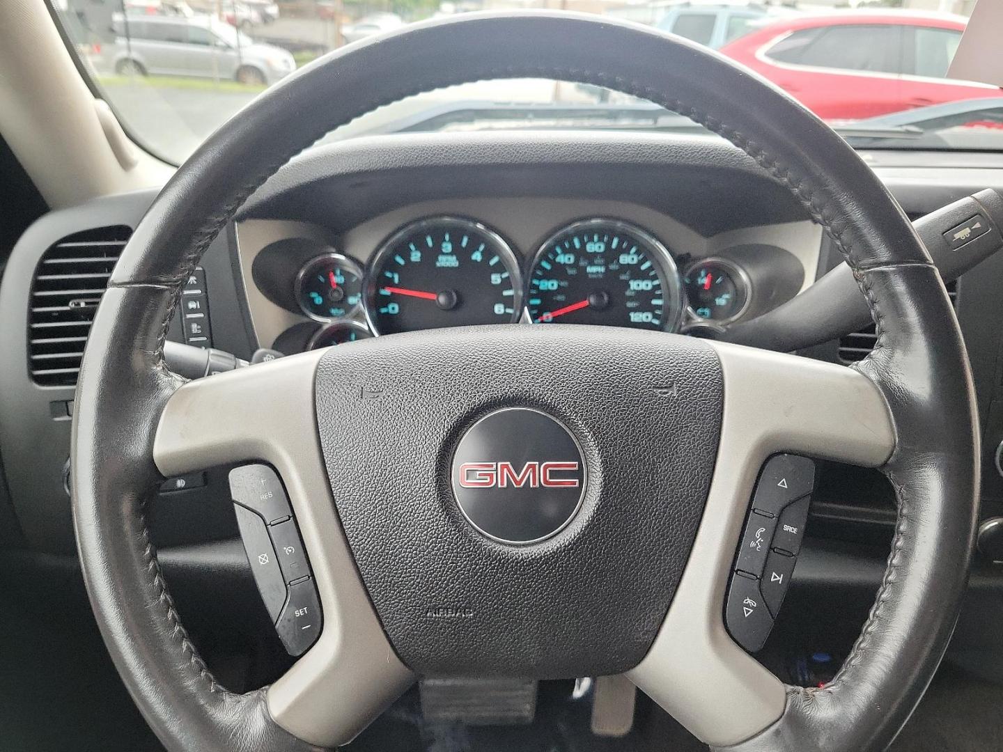 2009 Midnight Blue Metallic - 37U /Ebony - 193 GMC Sierra 1500 SLE (1GTEC29J49Z) with an ENGINE, VORTEC 5.3L V8 SFI WITH ACTIVE FUEL MANAGEMENT (315 HP [234.9 KW] @ 5200 RPM, 338 LB-FT OF TORQUE [456.3 NM] @ 4400 RPM), IRON BLOCK engine, located at 50 Eastern Blvd., Essex, MD, 21221, (410) 686-3444, 39.304367, -76.484947 - Experience the remarkable blend of power and elegance with this 2009 GMC Sierra 1500 SLE! Resplendent in a striking Midnight Blue Metallic exterior, it commands attention at every turn. Inside, its ebony interior exudes class and lavish comfort. Under the hood, it packs a Vortec 5.3L V8 SFI engine w - Photo#15