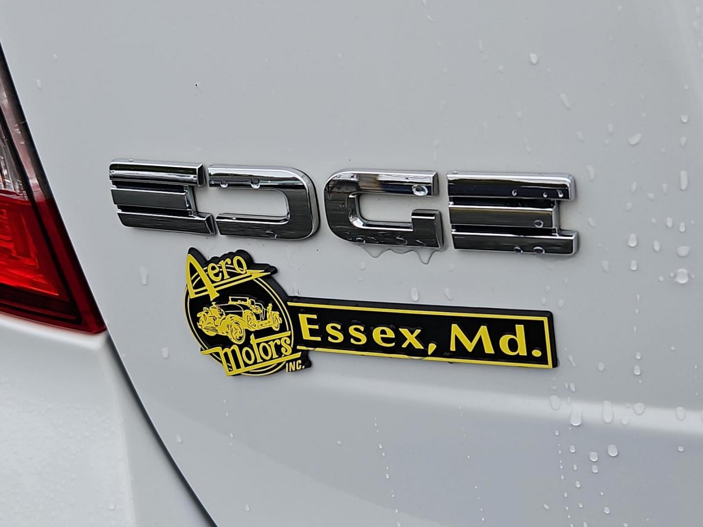 2014 Oxford White - YZ /Medium Light Stone - EL Ford Edge SE (2FMDK4GC8EB) with an ENGINE: 3.5L TI-VCT V6 engine, located at 50 Eastern Blvd., Essex, MD, 21221, (410) 686-3444, 39.304367, -76.484947 - Experience the pinnacle of practicality and performance with our 2014 Ford Edge SE 4dr AWD, adorned with a sleek white exterior. This robust SUV boasts a potent 3.5L Ti-VCT V6 engine - legendary for its reliability, smooth handling, and impressive power. The intelligent all-wheel drive system delive - Photo#27