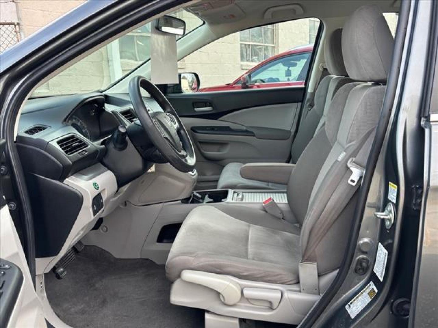 2014 Gray Honda CR-V LX (2HKRM4H34EH) with an 2.4L 4 Cylinder Sequential-Port F.I. engine, Automatic transmission, located at 50 Eastern Blvd., Essex, MD, 21221, (410) 686-3444, 39.304367, -76.484947 - Photo#12