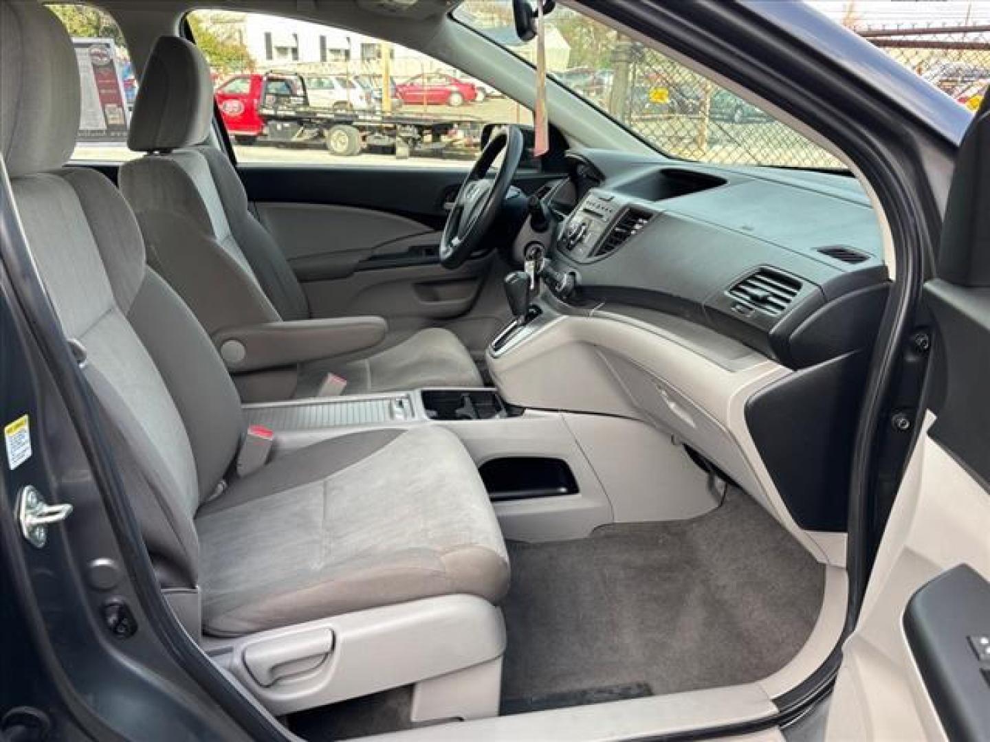 2014 Gray Honda CR-V LX (2HKRM4H34EH) with an 2.4L 4 Cylinder Sequential-Port F.I. engine, Automatic transmission, located at 50 Eastern Blvd., Essex, MD, 21221, (410) 686-3444, 39.304367, -76.484947 - Photo#17