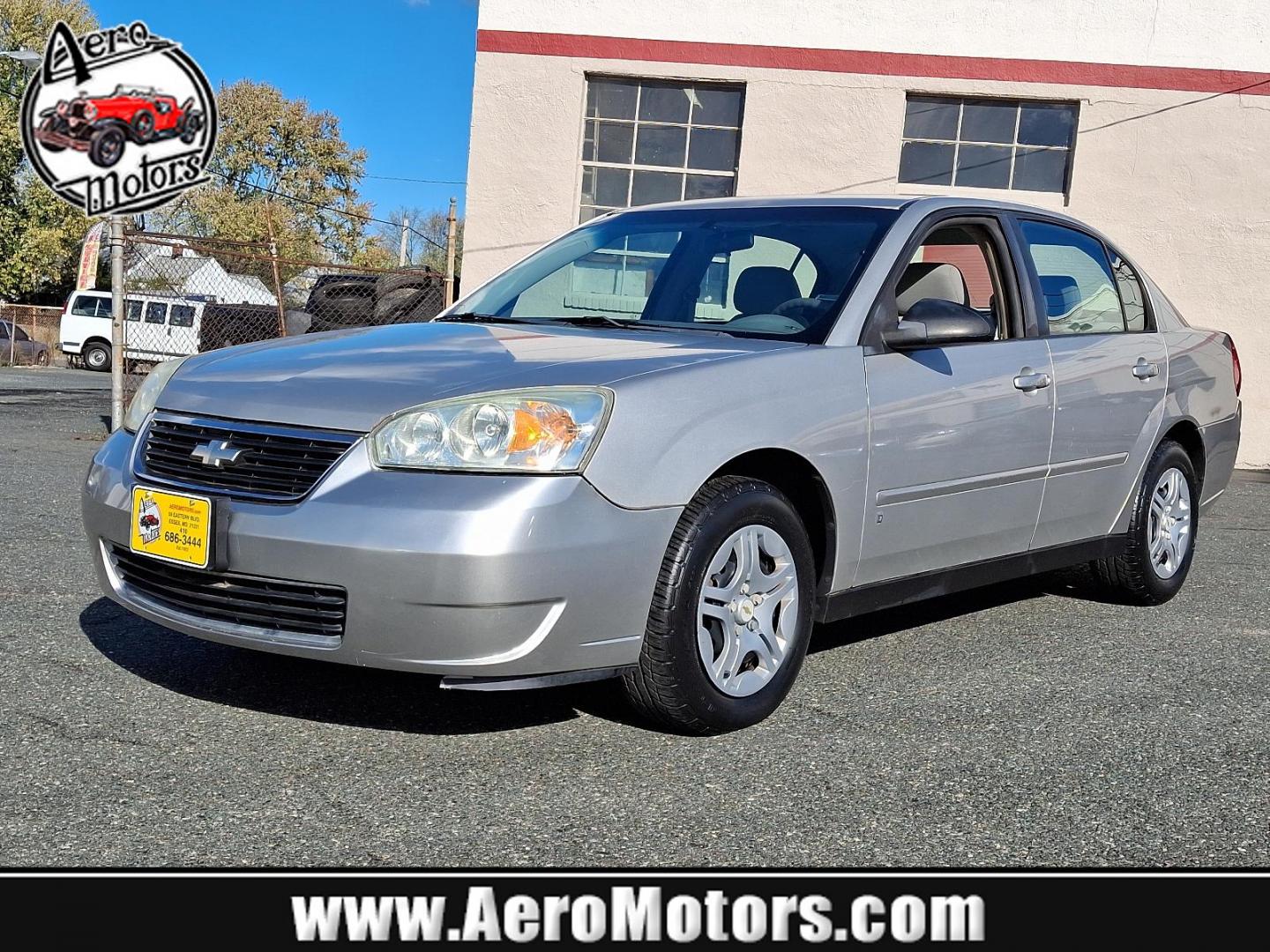 2006 Silverstone Metallic - 67U /Titanium - 83 Chevrolet Malibu LS w/1LS (1G1ZS51F36F) with an ENGINE, ECOTEC 2.2L DOHC, 16-VALVE, 4-CYLINDER, MFI engine, located at 50 Eastern Blvd., Essex, MD, 21221, (410) 686-3444, 39.304367, -76.484947 - Step into comfort and reliability with this 2006 Chevrolet Malibu LS w/1LS 4dr Sdn LS w/1LS. This sedan, dressed in an elegant Silverstone Metallic exterior, exudes sophistication and strength on the road. Inside, the car is styled with a high-quality Titanium interior, ensuring an expression of cla - Photo#0