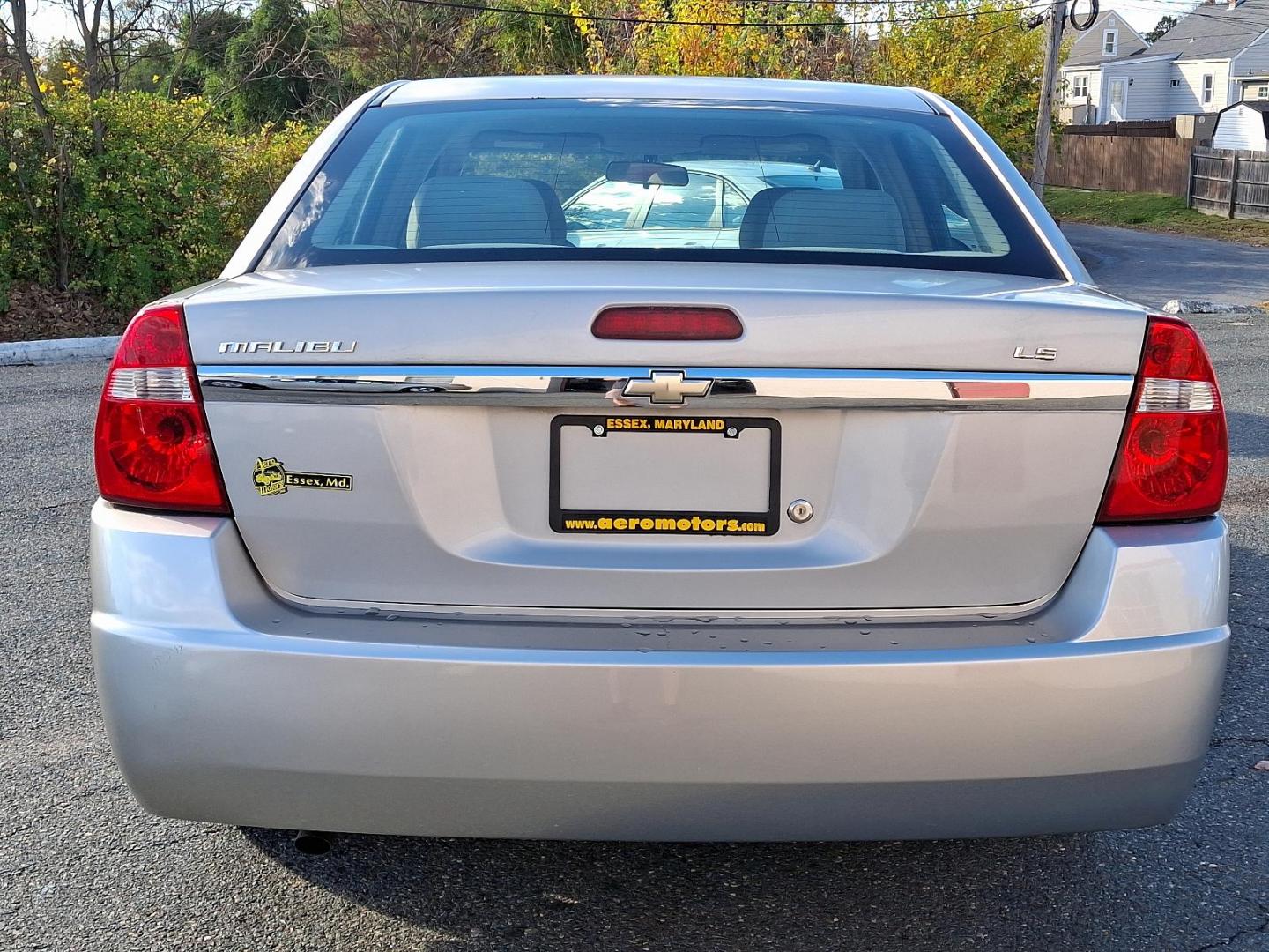 2006 Silverstone Metallic - 67U /Titanium - 83 Chevrolet Malibu LS w/1LS (1G1ZS51F36F) with an ENGINE, ECOTEC 2.2L DOHC, 16-VALVE, 4-CYLINDER, MFI engine, located at 50 Eastern Blvd., Essex, MD, 21221, (410) 686-3444, 39.304367, -76.484947 - Step into comfort and reliability with this 2006 Chevrolet Malibu LS w/1LS 4dr Sdn LS w/1LS. This sedan, dressed in an elegant Silverstone Metallic exterior, exudes sophistication and strength on the road. Inside, the car is styled with a high-quality Titanium interior, ensuring an expression of cla - Photo#4