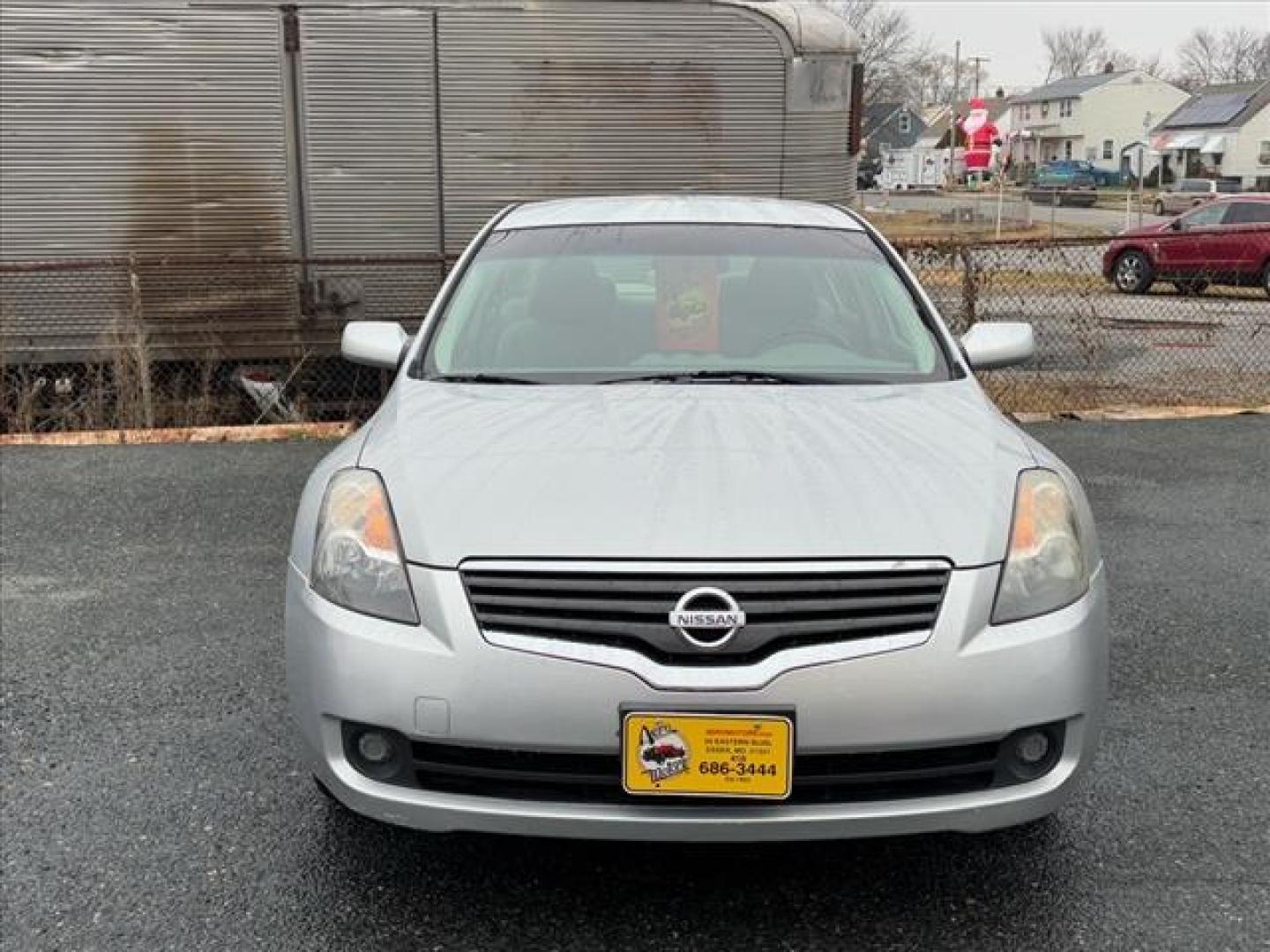 2009 Silver Nissan Altima 2.5 S (1N4AL21E89N) with an 2.5L 4 Cylinder Sequential Fuel Injection engine, CVT transmission, located at 50 Eastern Blvd., Essex, MD, 21221, (410) 686-3444, 39.304367, -76.484947 - Photo#6