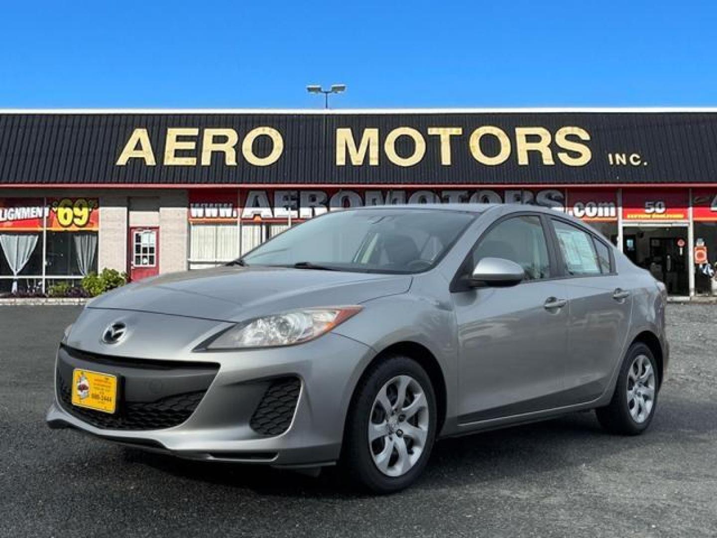 2013 Gray Mazda Mazda3 i SV (JM1BL1TG6D1) with an 2.0L 4 Cylinder Fuel Injected engine, Automatic transmission, located at 50 Eastern Blvd., Essex, MD, 21221, (410) 686-3444, 39.304367, -76.484947 - Photo#0