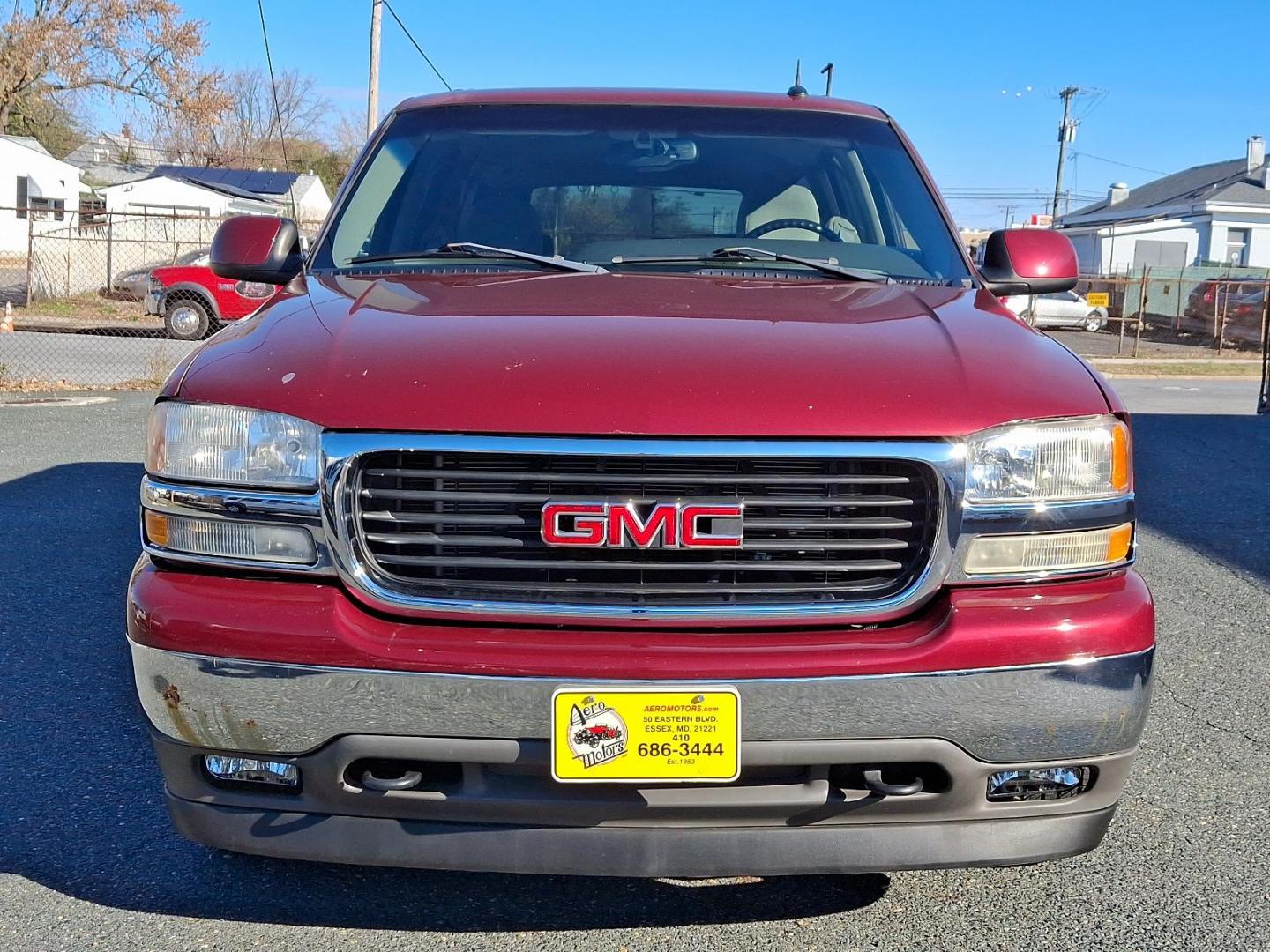 2005 Sport Red Metallic - 63U /Pewter/Dark Pewter - 92 GMC Yukon XL SLE (1GKEC16Z25J) with an ENGINE, VORTEC 5300 V8 SFI FLEX-FUEL, CAPABLE OF RUNNING ON UNLEADED OR UP TO 85% ETHANOL engine, located at 50 Eastern Blvd., Essex, MD, 21221, (410) 686-3444, 39.304367, -76.484947 - Discover the versatility and power of the 2005 GMC Yukon XL SLE, a spacious and reliable SUV designed to meet all your needs. Featuring an eye-catching Sport Red Metallic exterior paired with a sophisticated Pewter/Dark Pewter interior, this vehicle combines style with comfort. Under the hood, the - Photo#1