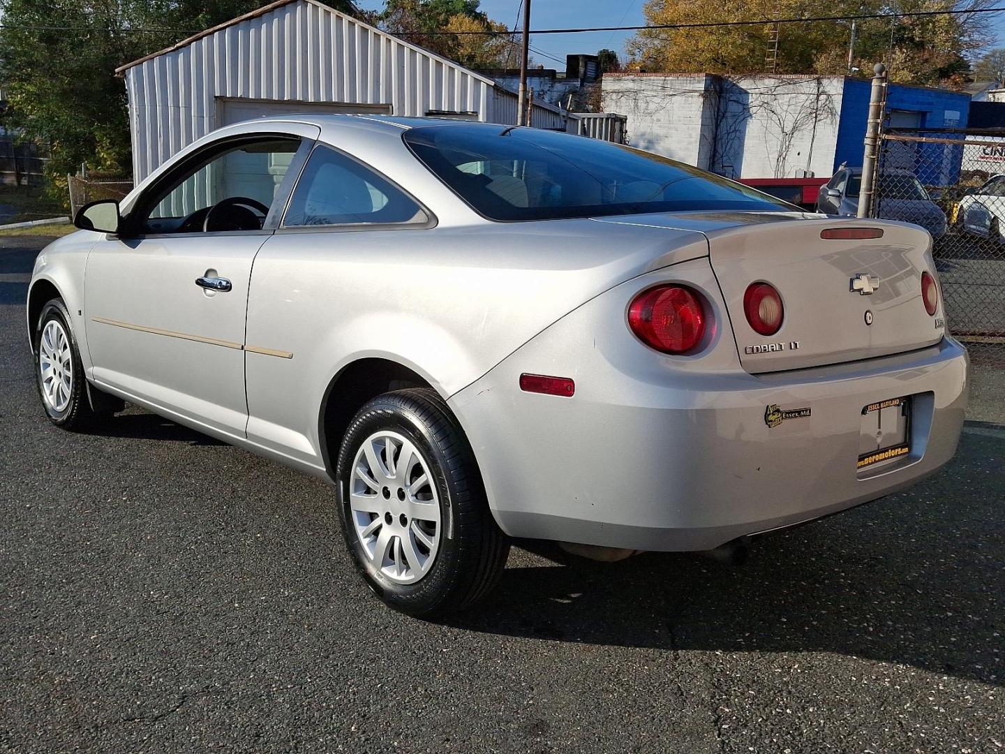 2007 Ultra Silver Metallic - 95U /Gray - 14 Chevrolet Cobalt LT (1G1AL15F277) with an ENGINE, ECOTEC 2.2L DOHC 16-VALVE 4-CYLINDER SFI engine, located at 50 Eastern Blvd., Essex, MD, 21221, (410) 686-3444, 39.304367, -76.484947 - Introducing the 2007 Chevrolet Cobalt, a reliable and stylish compact car designed for those who appreciate quality and performance. This silver beauty boasts a sleek, eye-catching exterior that enhances its sporty persona while effortlessly standing out on the road. Under the hood, the Cobalt is p - Photo#5