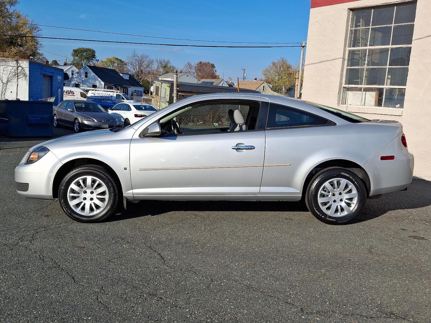 2007 Ultra Silver Metallic - 95U /Gray - 14 Chevrolet Cobalt LT (1G1AL15F277) with an ENGINE, ECOTEC 2.2L DOHC 16-VALVE 4-CYLINDER SFI engine, located at 50 Eastern Blvd., Essex, MD, 21221, (410) 686-3444, 39.304367, -76.484947 - Introducing the 2007 Chevrolet Cobalt, a reliable and stylish compact car designed for those who appreciate quality and performance. This silver beauty boasts a sleek, eye-catching exterior that enhances its sporty persona while effortlessly standing out on the road. Under the hood, the Cobalt is p - Photo#6