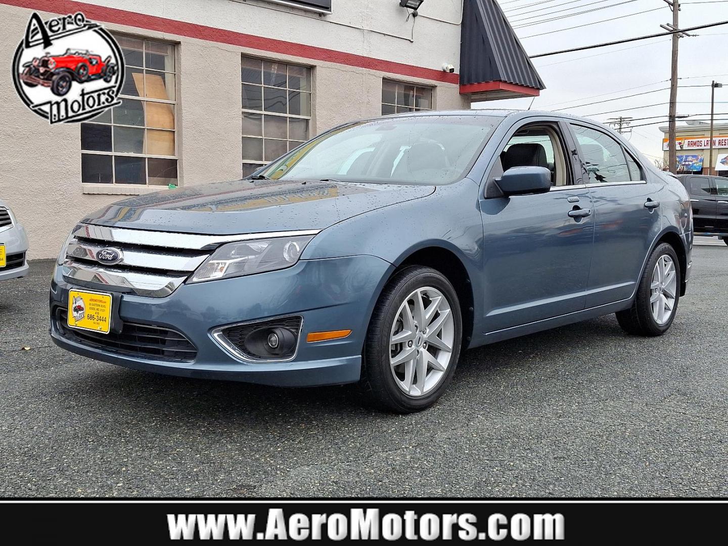 2012 Steel Blue Metallic - UN /Charcoal Black - FW Ford Fusion SEL (3FAHP0JG4CR) with an 3.0L 24V V6 DURATEC FLEX FUEL ENGINE engine, located at 50 Eastern Blvd., Essex, MD, 21221, (410) 686-3444, 39.304367, -76.484947 - Introducing the 2012 Ford Fusion SEL, a stylish and reliable sedan that combines performance with practicality. This elegant blue 4-door vehicle is powered by a robust 3.0L 24V V6 Duratec flex-fuel engine, delivering both power and efficiency for your daily commutes and weekend getaways. The Fusio - Photo#0