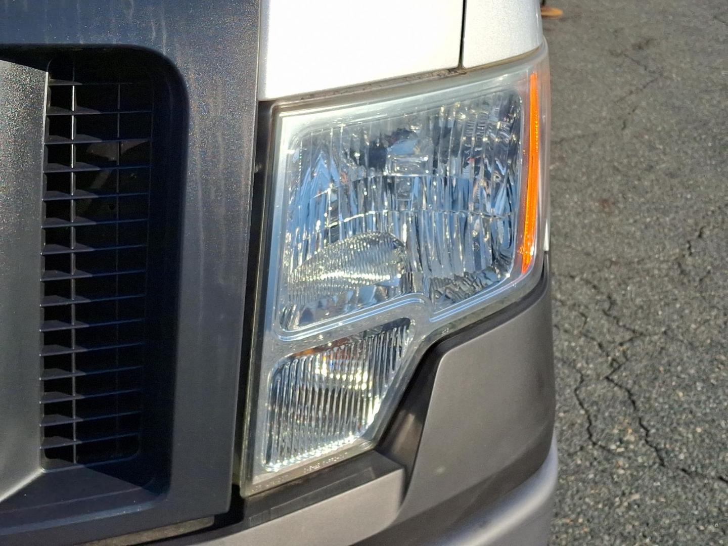 2009 Brilliant Silver Metallic - UI /Medium Stone - AE Ford F-150 XL (1FTRF12819K) with an 4.6L 3V EFI V8 ENGINE engine, located at 50 Eastern Blvd., Essex, MD, 21221, (410) 686-3444, 39.304367, -76.484947 - Discover the perfect blend of power and versatility with this 2009 Ford F-150, featuring a sleek silver exterior that exudes professionalism and style. Renowned for its robust performance and reliability, this iconic pickup truck is equipped to handle both work and play with ease. Under the hood, t - Photo#8