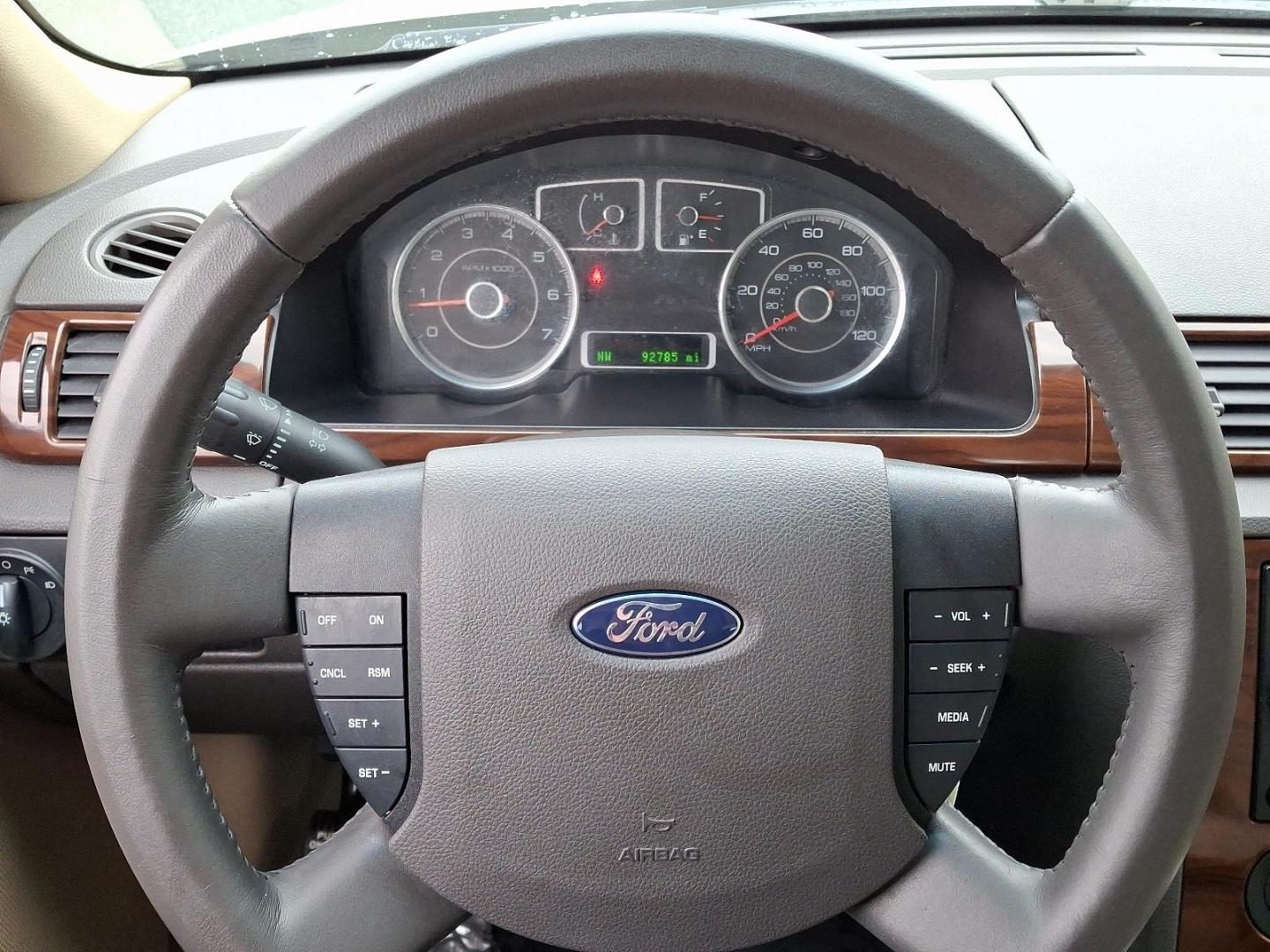 2008 Light Sage Metallic - NH /Camel - C Ford Taurus SEL (1FAHP24WX8G) with an 3.5L DOHC SMPI 24-VALVE V6 DURATEC ENGINE engine, located at 50 Eastern Blvd., Essex, MD, 21221, (410) 686-3444, 39.304367, -76.484947 - Discover the perfect blend of style, comfort, and performance with this 2008 Ford Taurus SEL. Featuring a sophisticated tan exterior, this sedan is a timeless addition to any driveway. Under the hood, you'll find a robust 3.5L DOHC SMPI 24-valve V6 Duratec engine, delivering a smooth and powerful dr - Photo#16