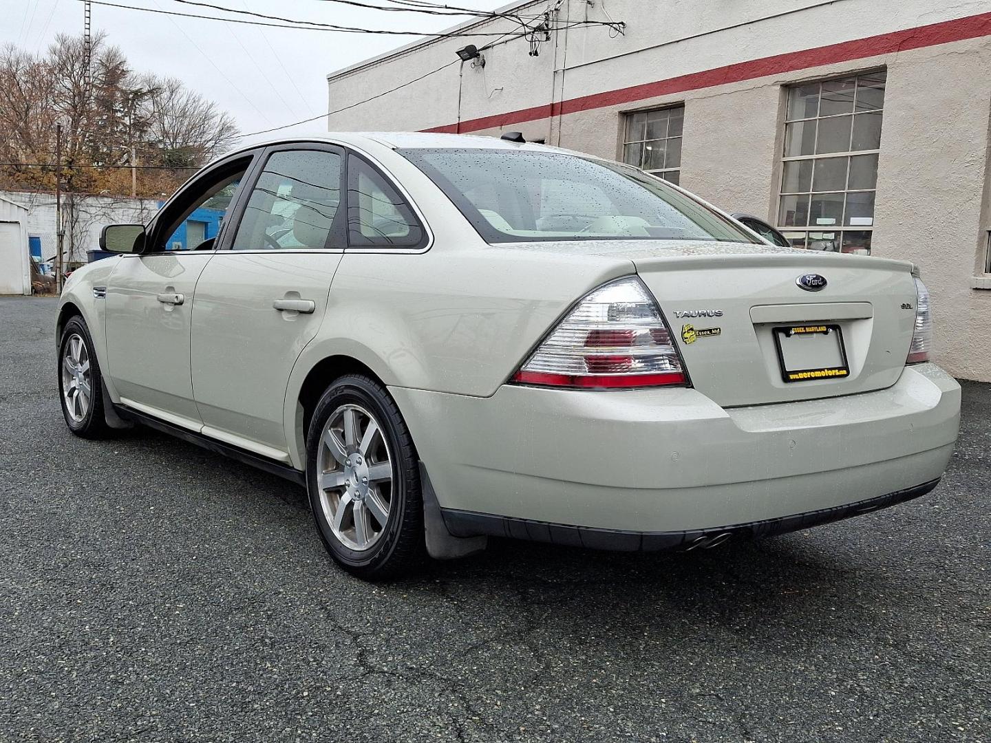 2008 Light Sage Metallic - NH /Camel - C Ford Taurus SEL (1FAHP24WX8G) with an 3.5L DOHC SMPI 24-VALVE V6 DURATEC ENGINE engine, located at 50 Eastern Blvd., Essex, MD, 21221, (410) 686-3444, 39.304367, -76.484947 - Discover the perfect blend of style, comfort, and performance with this 2008 Ford Taurus SEL. Featuring a sophisticated tan exterior, this sedan is a timeless addition to any driveway. Under the hood, you'll find a robust 3.5L DOHC SMPI 24-valve V6 Duratec engine, delivering a smooth and powerful dr - Photo#5