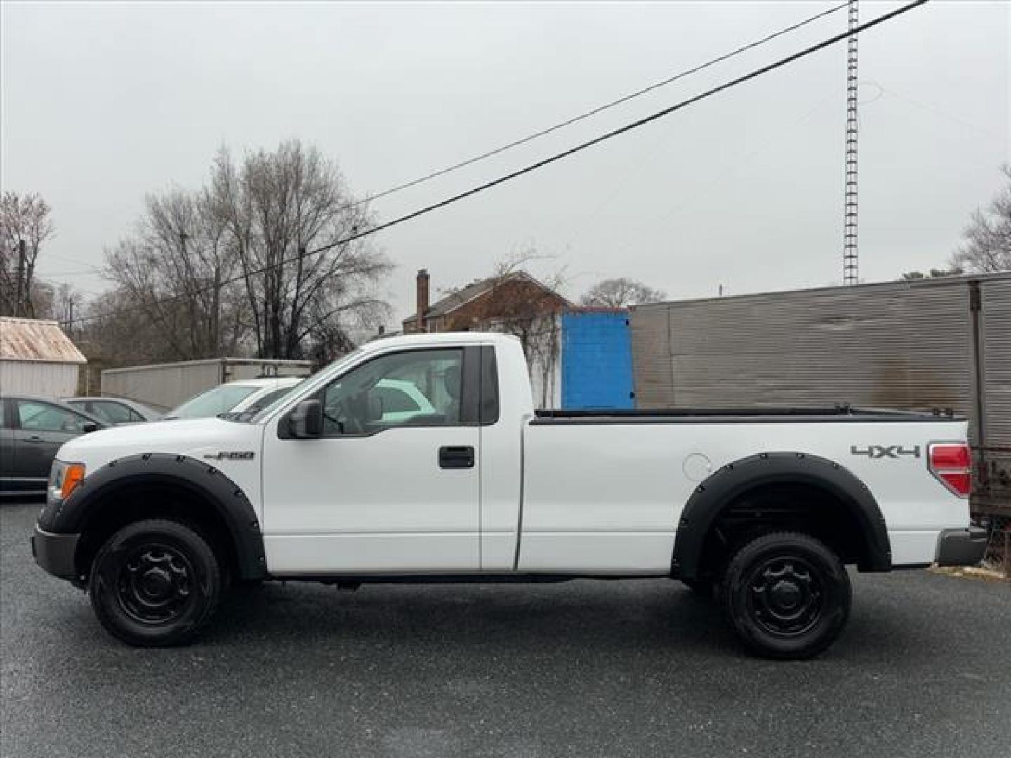 2013 White Ford F-150 XL (1FTMF1EM7DK) with an 3.7L 3.7L Flex Fuel V6 302hp 278ft. lbs. Sequential-Port F.I. engine, 6-Speed Automatic transmission, located at 50 Eastern Blvd., Essex, MD, 21221, (410) 686-3444, 39.304367, -76.484947 - Photo#1