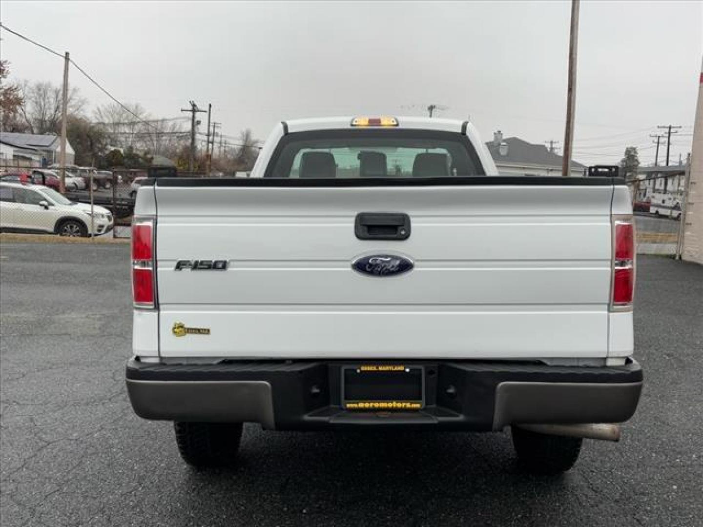 2013 White Ford F-150 XL (1FTMF1EM7DK) with an 3.7L 3.7L Flex Fuel V6 302hp 278ft. lbs. Sequential-Port F.I. engine, 6-Speed Automatic transmission, located at 50 Eastern Blvd., Essex, MD, 21221, (410) 686-3444, 39.304367, -76.484947 - Photo#3