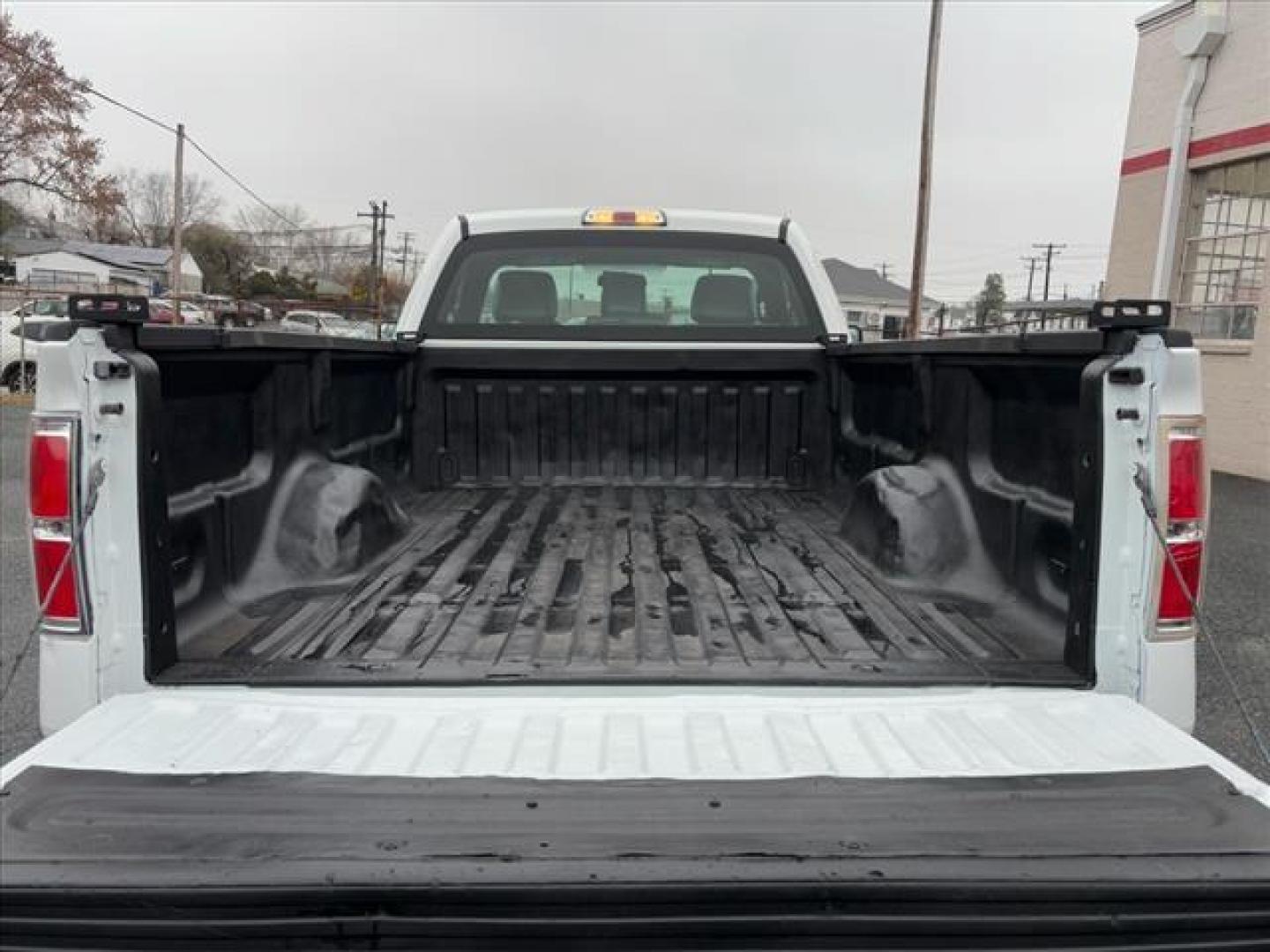 2013 White Ford F-150 XL (1FTMF1EM7DK) with an 3.7L 3.7L Flex Fuel V6 302hp 278ft. lbs. Sequential-Port F.I. engine, 6-Speed Automatic transmission, located at 50 Eastern Blvd., Essex, MD, 21221, (410) 686-3444, 39.304367, -76.484947 - Photo#4