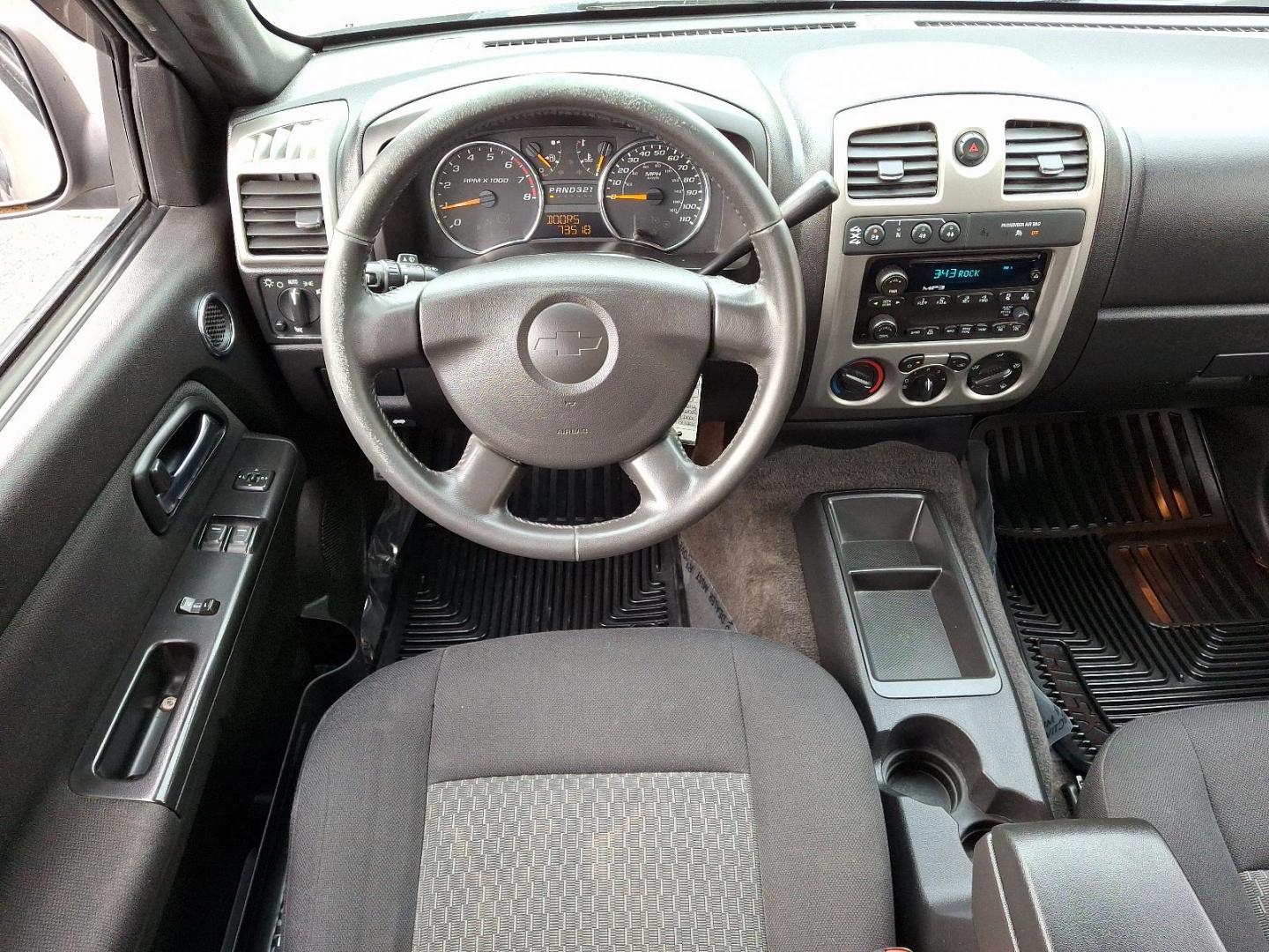 2007 Silver Chevrolet Colorado (1GCDT19E078) with an 3.7L 5 Cylinder Fuel Injected engine, Automatic transmission, located at 50 Eastern Blvd., Essex, MD, 21221, (410) 686-3444, 39.304367, -76.484947 - Photo#28