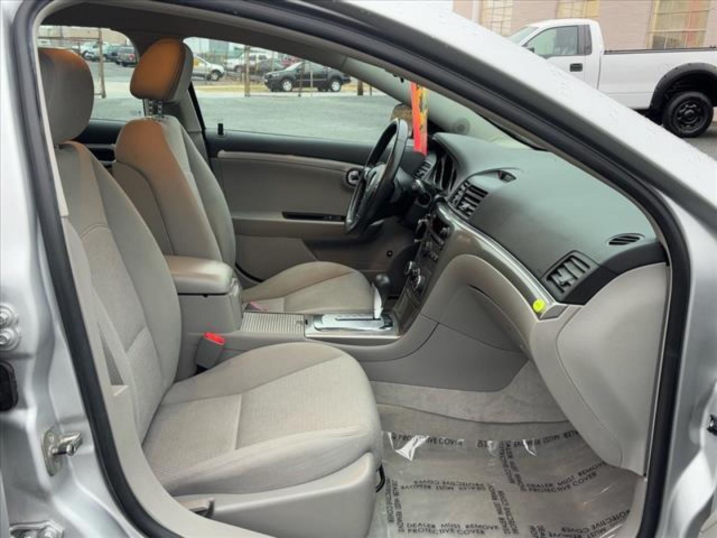 2009 Silver Saturn Aura XE (1G8ZS57B99F) with an 2.4L 4 Cylinder Sequential-Port F.I. engine, Automatic transmission, located at 50 Eastern Blvd., Essex, MD, 21221, (410) 686-3444, 39.304367, -76.484947 - Photo#16