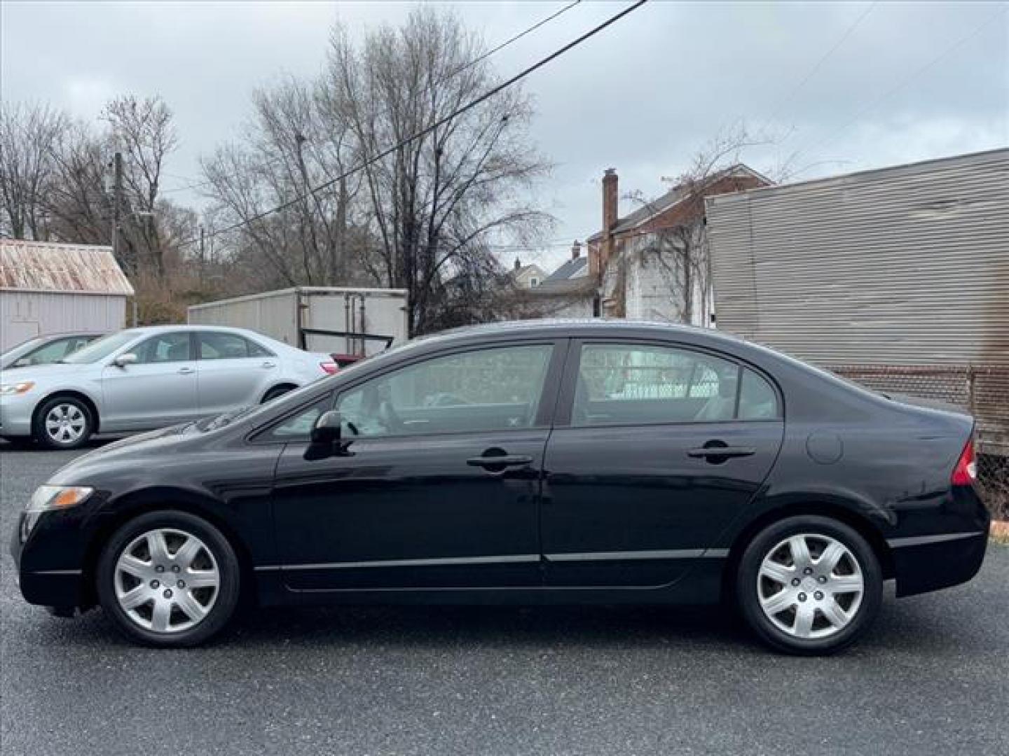 2009 Black Honda Civic LX (2HGFA16539H) with an 1.8L 4 Cylinder Fuel Injected engine, Automatic transmission, located at 50 Eastern Blvd., Essex, MD, 21221, (410) 686-3444, 39.304367, -76.484947 - Photo#1