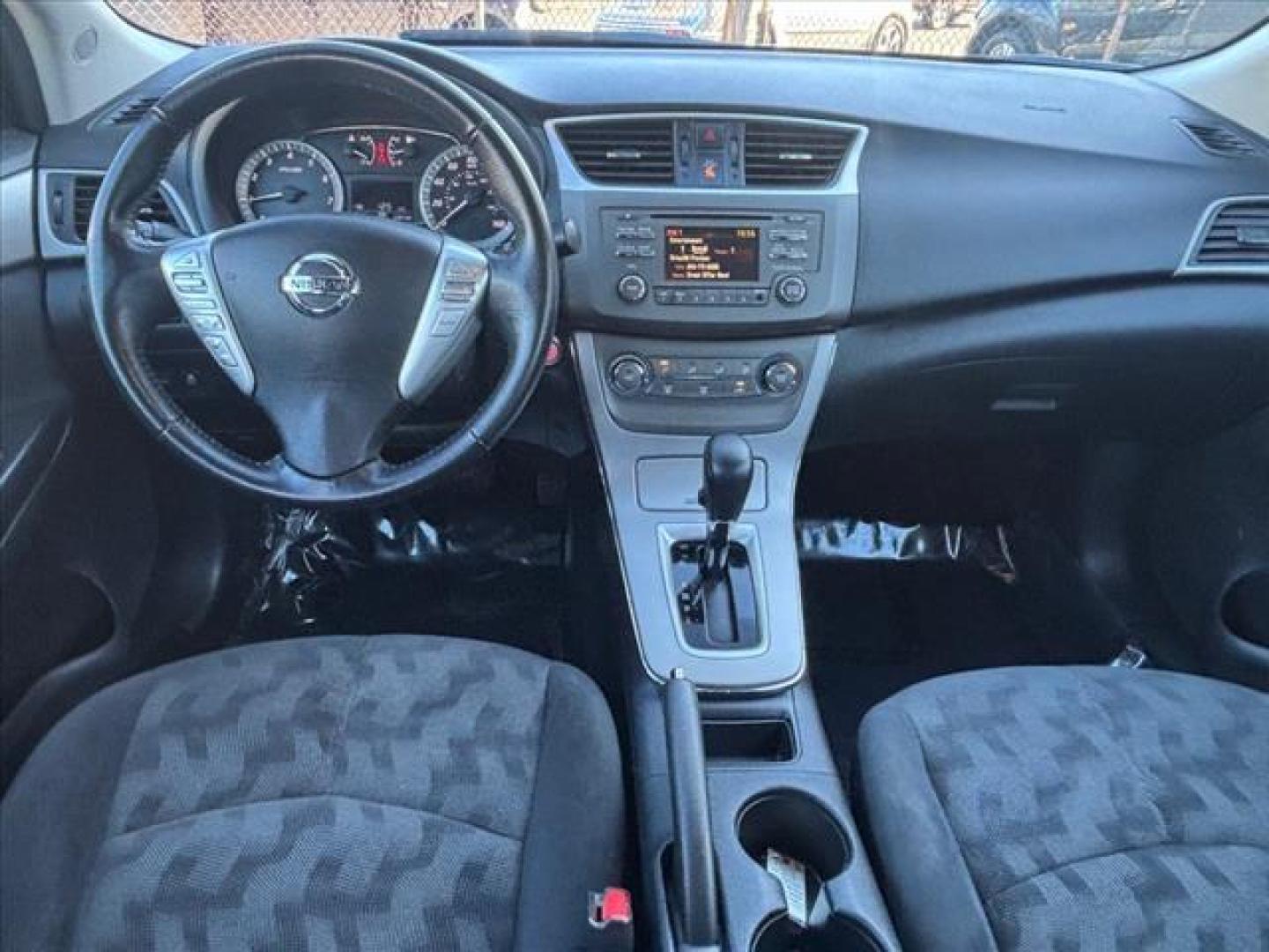 2013 Blue Nissan Sentra SV (3N1AB7AP8DL) with an 1.8L 1.8L I4 130hp 128ft. lbs. Sequential-Port F.I. engine, CVT transmission, located at 50 Eastern Blvd., Essex, MD, 21221, (410) 686-3444, 39.304367, -76.484947 - Photo#13