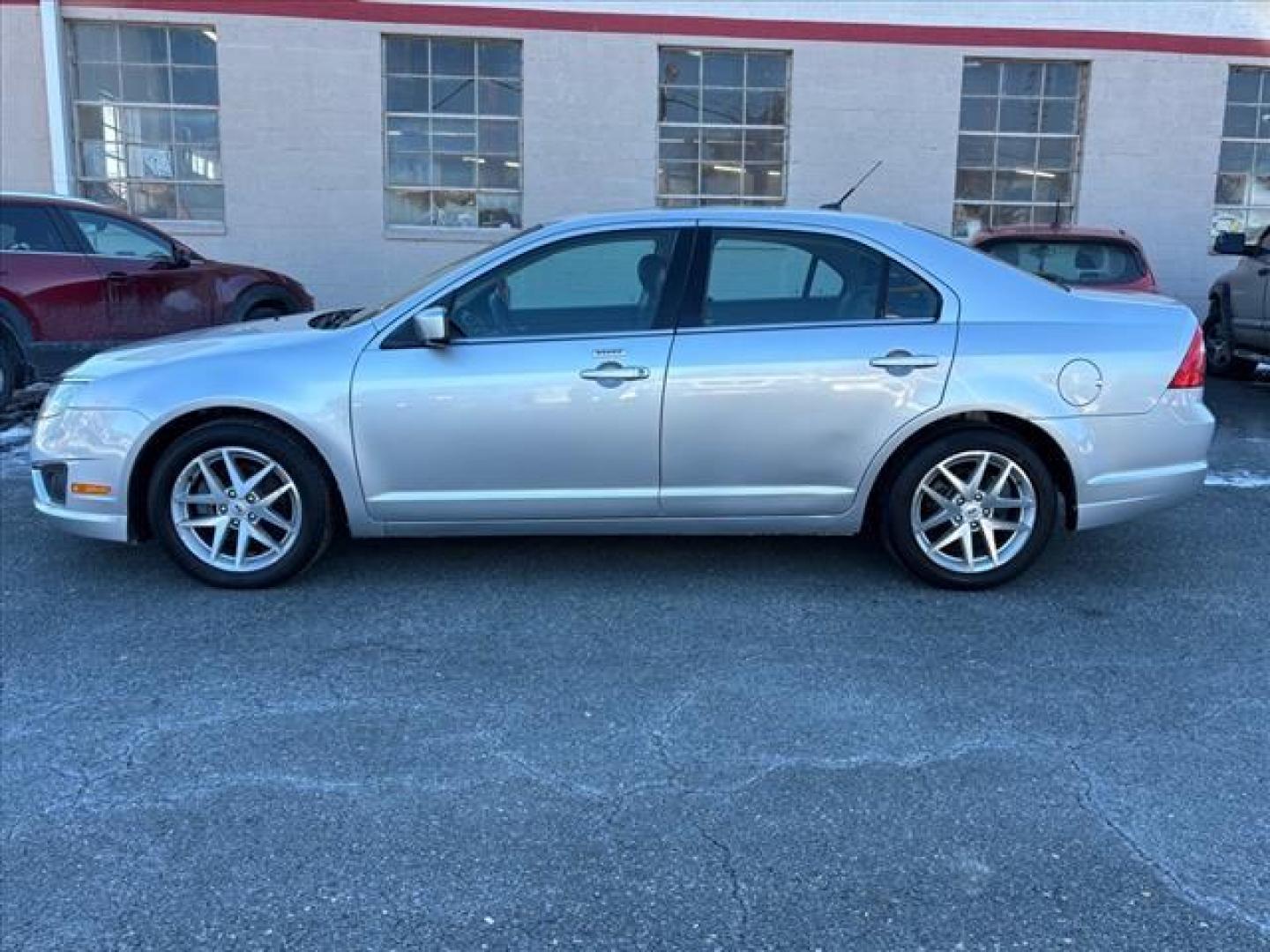 2012 Ingot Silver Metallic Ford Fusion SEL (3FAHP0JA8CR) with an 2.5L 4 Cylinder Sequential-Port F.I. engine, Automatic transmission, located at 50 Eastern Blvd., Essex, MD, 21221, (410) 686-3444, 39.304367, -76.484947 - Photo#1