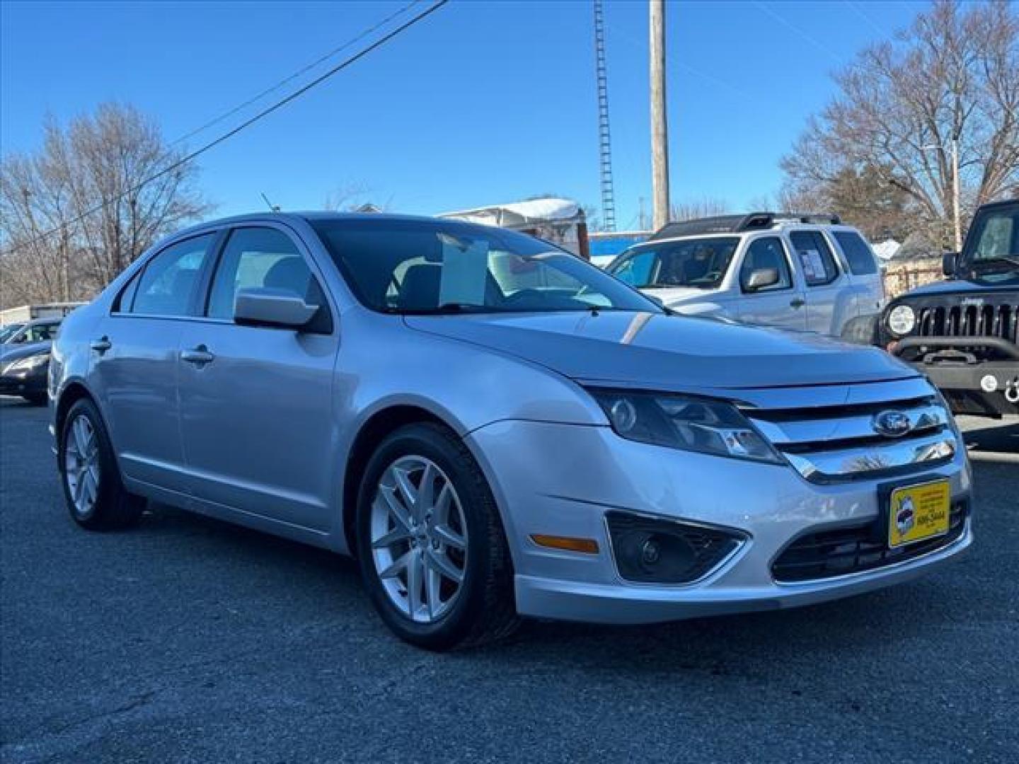 2012 Ingot Silver Metallic Ford Fusion SEL (3FAHP0JA8CR) with an 2.5L 4 Cylinder Sequential-Port F.I. engine, Automatic transmission, located at 50 Eastern Blvd., Essex, MD, 21221, (410) 686-3444, 39.304367, -76.484947 - Photo#6