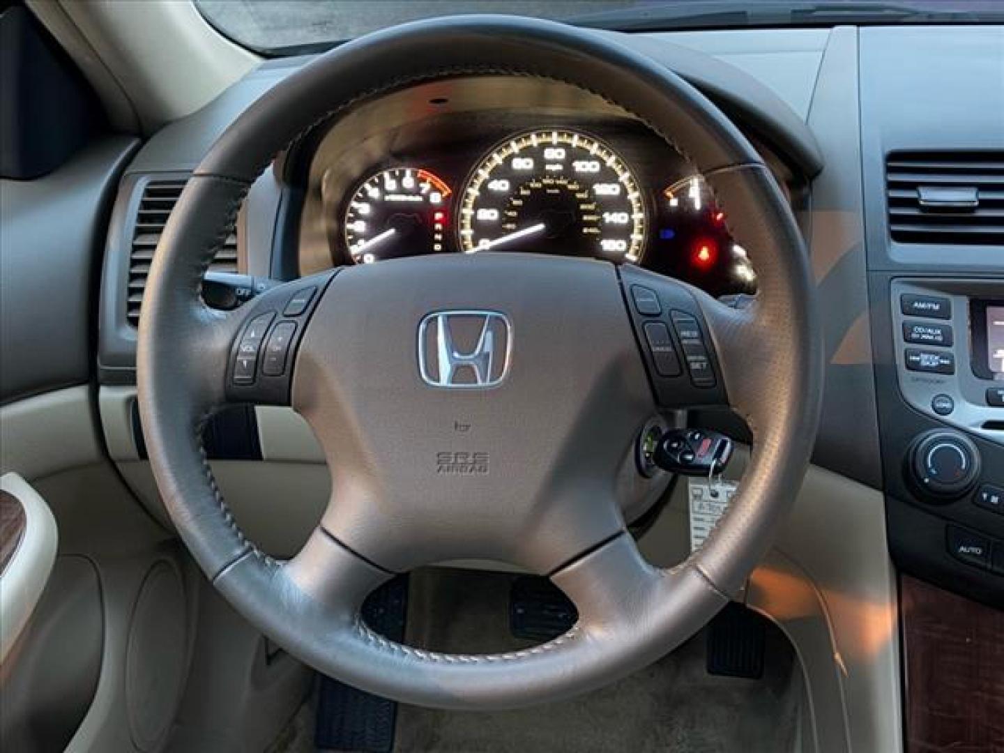 2006 Gray Honda Accord EX w/Leather (1HGCM568X6A) with an 2.4L 4 Cylinder Fuel Injected engine, Automatic transmission, located at 50 Eastern Blvd., Essex, MD, 21221, (410) 686-3444, 39.304367, -76.484947 - Photo#13