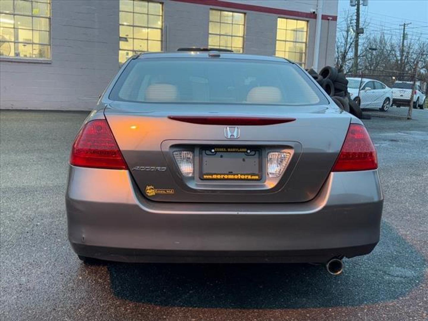 2006 Gray Honda Accord EX w/Leather (1HGCM568X6A) with an 2.4L 4 Cylinder Fuel Injected engine, Automatic transmission, located at 50 Eastern Blvd., Essex, MD, 21221, (410) 686-3444, 39.304367, -76.484947 - Photo#3