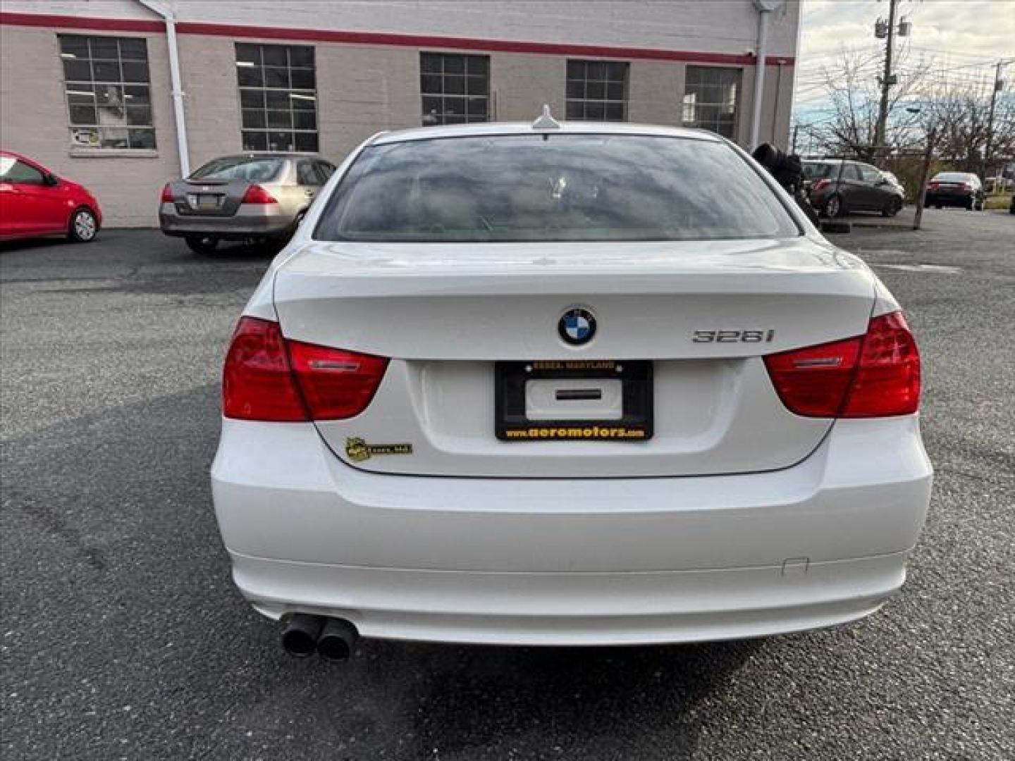 2010 White BMW 3 Series 328i (WBAPH7G58AN) with an 3.0L 6 Cylinder Fuel Injected engine, Automatic transmission, located at 50 Eastern Blvd., Essex, MD, 21221, (410) 686-3444, 39.304367, -76.484947 - Photo#3