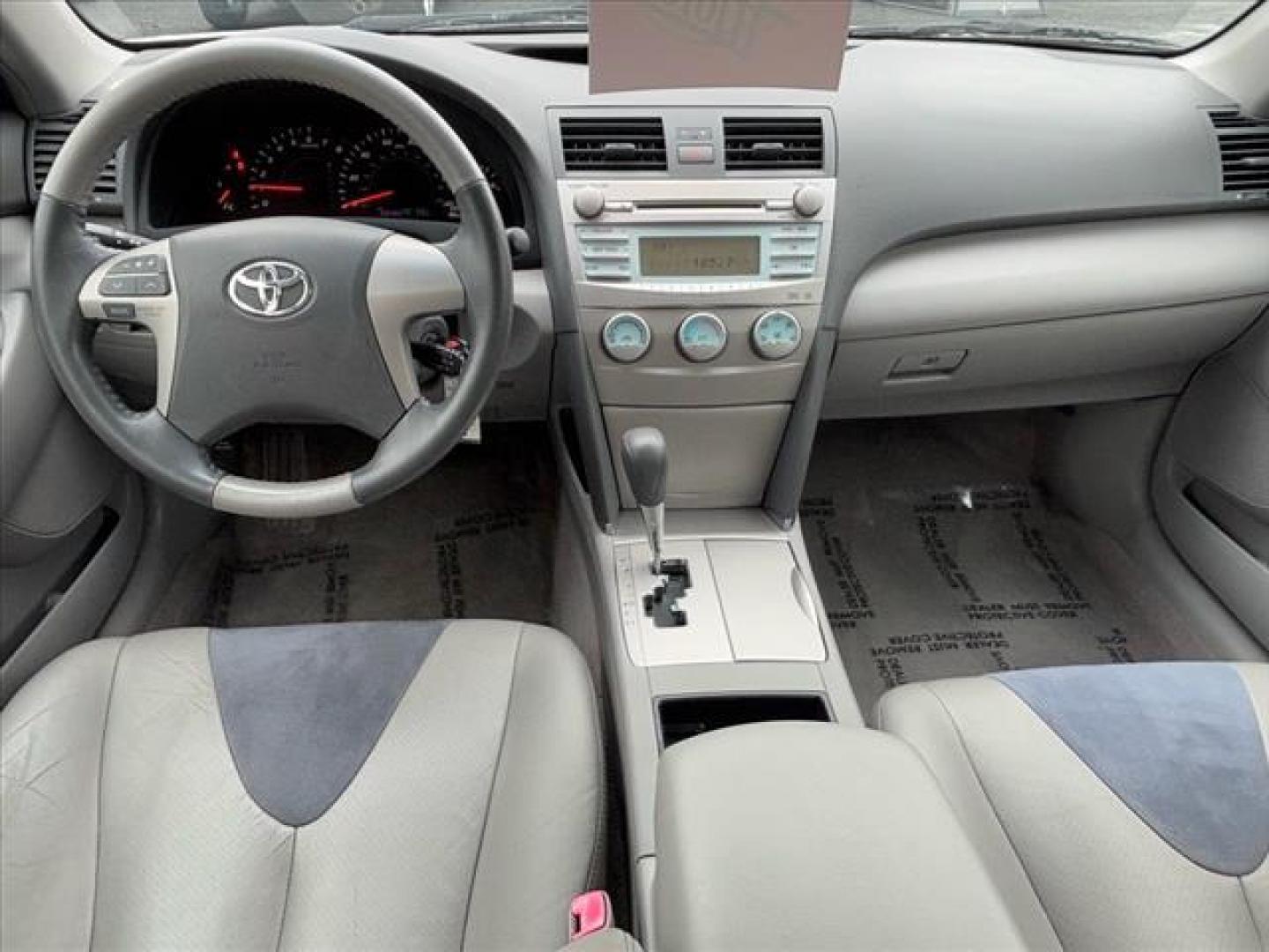 2007 Silver Toyota Camry LE (JTNBE46K073) with an 2.4L 4 Cylinder Fuel Injected engine, 5-Speed Automatic transmission, located at 50 Eastern Blvd., Essex, MD, 21221, (410) 686-3444, 39.304367, -76.484947 - Photo#15