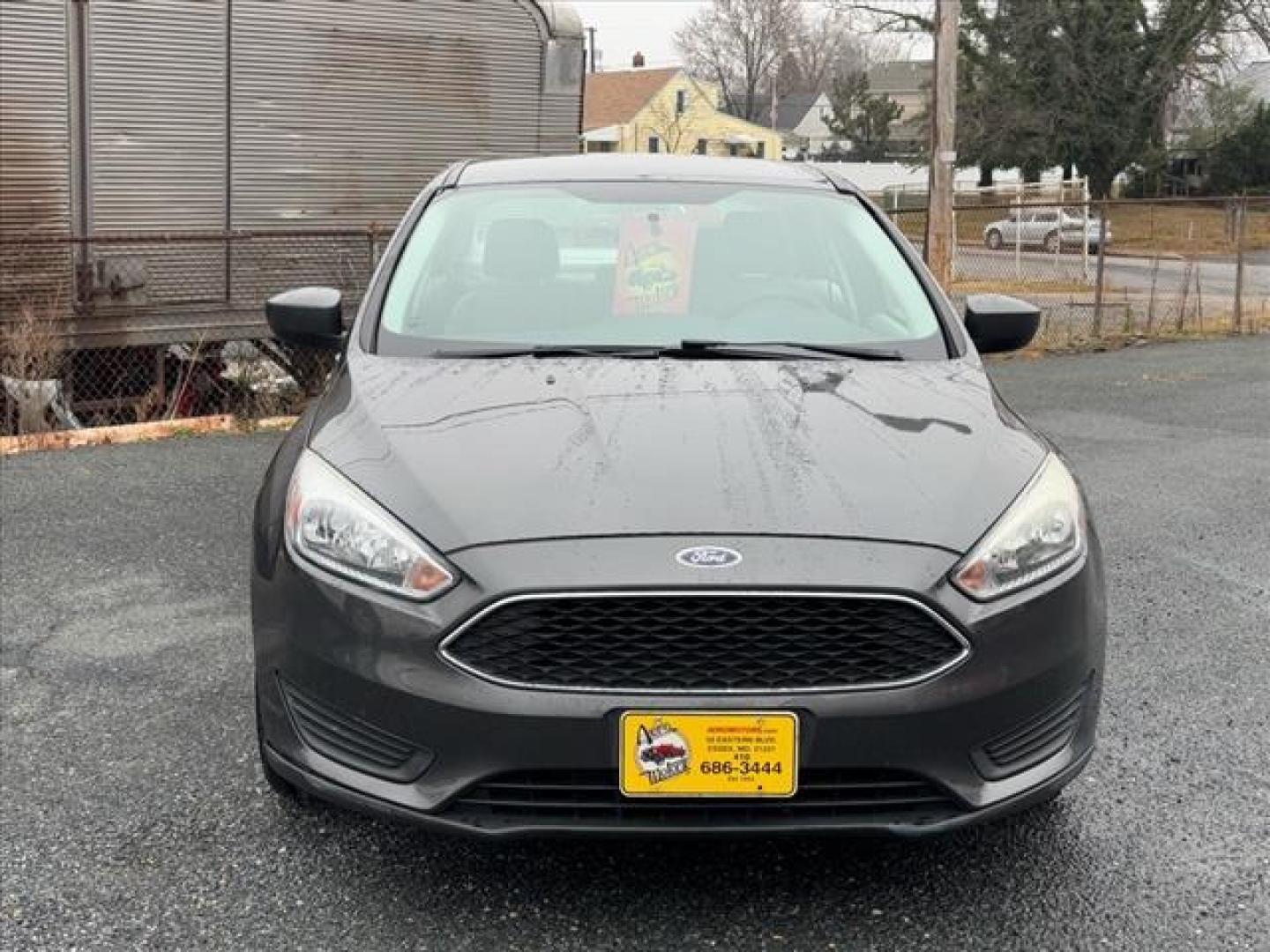 2018 Gray Ford Focus SE (1FADP3F26JL) with an 2.0L 4 Cylinder Fuel Injected engine, Automatic transmission, located at 50 Eastern Blvd., Essex, MD, 21221, (410) 686-3444, 39.304367, -76.484947 - Photo#8