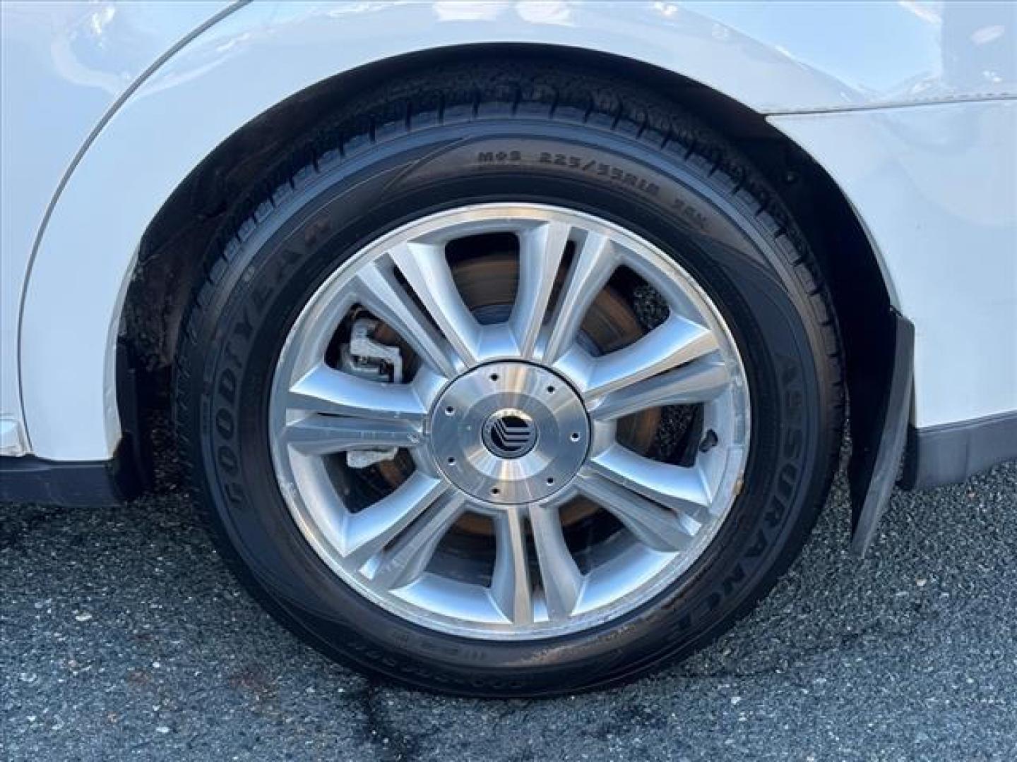 2008 White Mercury Sable Premier (1MEHM42W88G) with an 3.5L 6 Cylinder Fuel Injected engine, Automatic transmission, located at 50 Eastern Blvd., Essex, MD, 21221, (410) 686-3444, 39.304367, -76.484947 - Photo#6