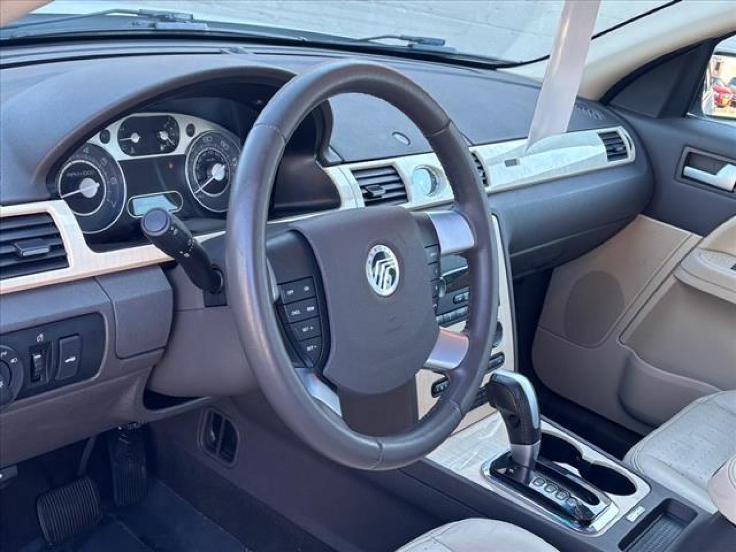 2008 White Mercury Sable Premier (1MEHM42W88G) with an 3.5L 6 Cylinder Fuel Injected engine, Automatic transmission, located at 50 Eastern Blvd., Essex, MD, 21221, (410) 686-3444, 39.304367, -76.484947 - Photo#8