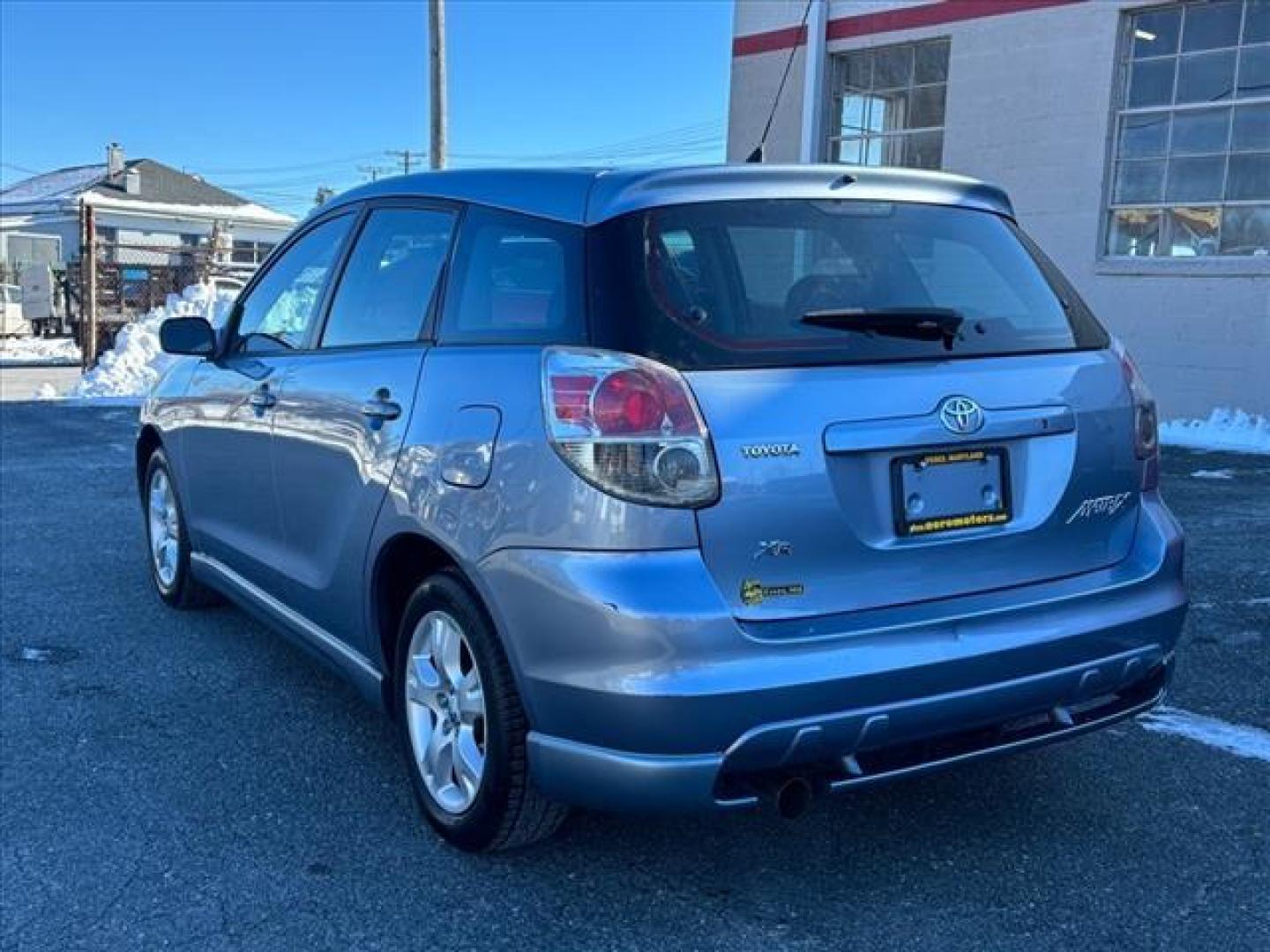 2008 Cosmic Blue Metallic Toyota Matrix XR (2T1KR30E88C) with an 1.8L 1.8L I4 126hp 122ft. lbs. Fuel Injected engine, 4-Speed Automatic transmission, located at 50 Eastern Blvd., Essex, MD, 21221, (410) 686-3444, 39.304367, -76.484947 - Photo#2