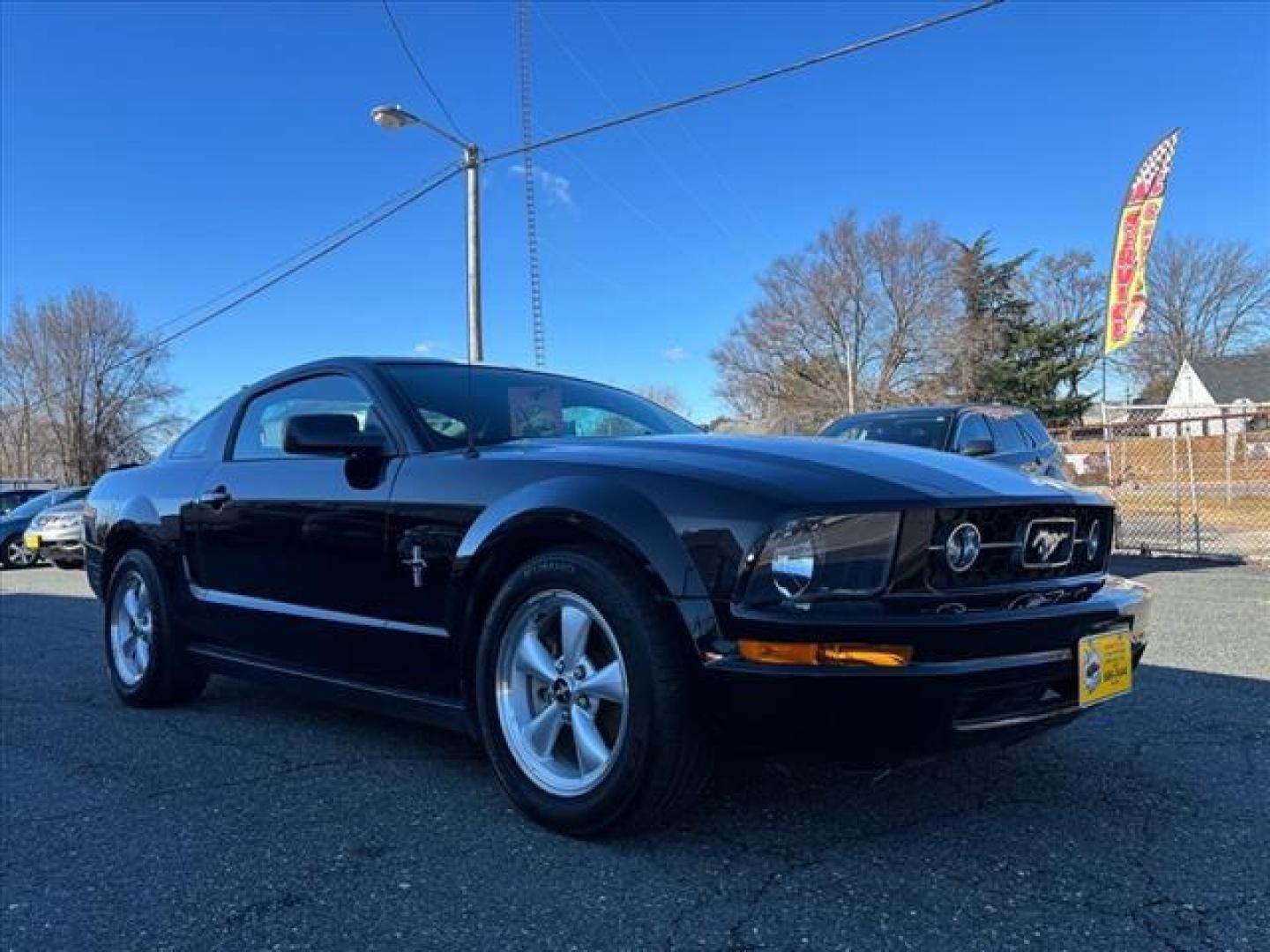 2007 Black Ford Mustang V6 Premium (1ZVFT80NX75) with an 4.0L 4.0L V6 210hp 240ft. lbs. Fuel Injected engine, Automatic transmission, located at 50 Eastern Blvd., Essex, MD, 21221, (410) 686-3444, 39.304367, -76.484947 - Photo#5