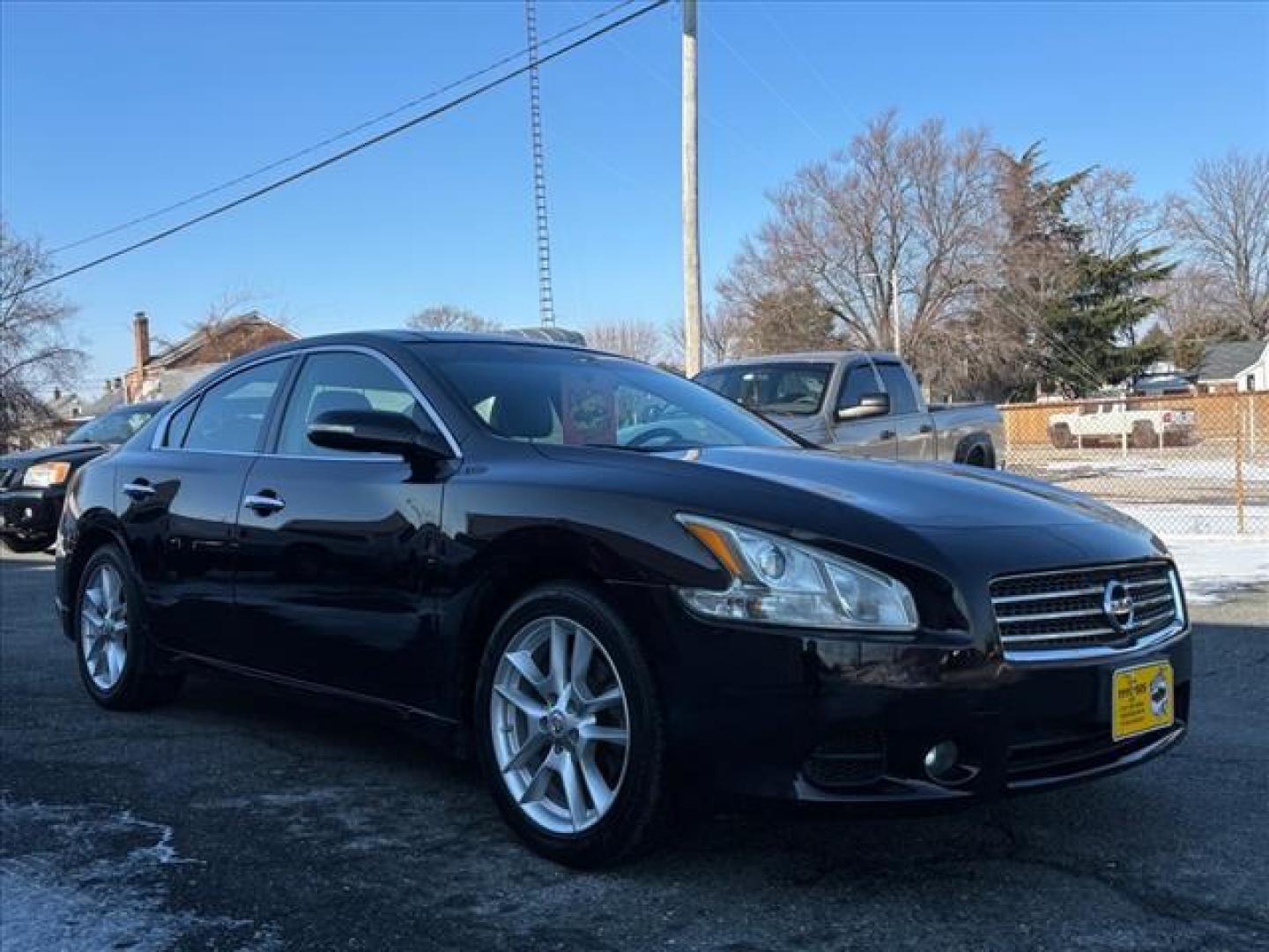 2011 Crimson Black Nissan Maxima 3.5 SV (1N4AA5AP6BC) with an 3.5L 3.5L V6 290hp 261ft. lbs. Sequential-Port F.I. engine, Xtronic CVT transmission, located at 50 Eastern Blvd., Essex, MD, 21221, (410) 686-3444, 39.304367, -76.484947 - Photo#6