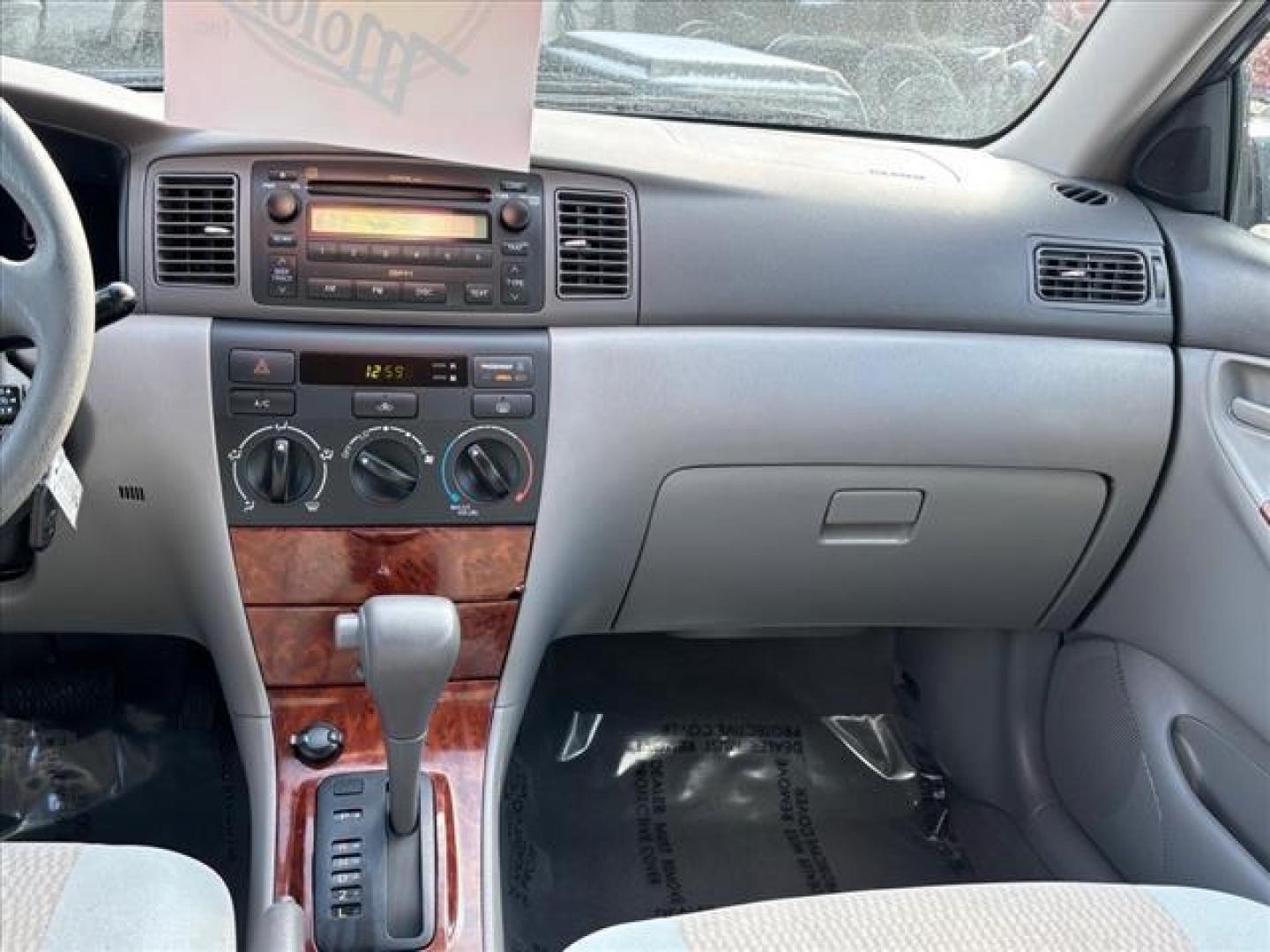 2007 Phantom Gray Pearl Toyota Corolla LE (1NXBR30E67Z) with an 1.8L 1.8L I4 126hp 122ft. lbs. Fuel Injected engine, 4-Speed Automatic transmission, located at 50 Eastern Blvd., Essex, MD, 21221, (410) 686-3444, 39.304367, -76.484947 - Photo#12