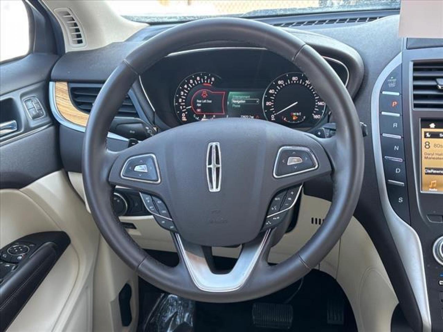 2016 Ingot Silver Lincoln MKC Select (5LMCJ2C98GU) with an 2.0L 4 Cylinder Turbocharged engine, Automatic transmission, located at 50 Eastern Blvd., Essex, MD, 21221, (410) 686-3444, 39.304367, -76.484947 - Photo#12