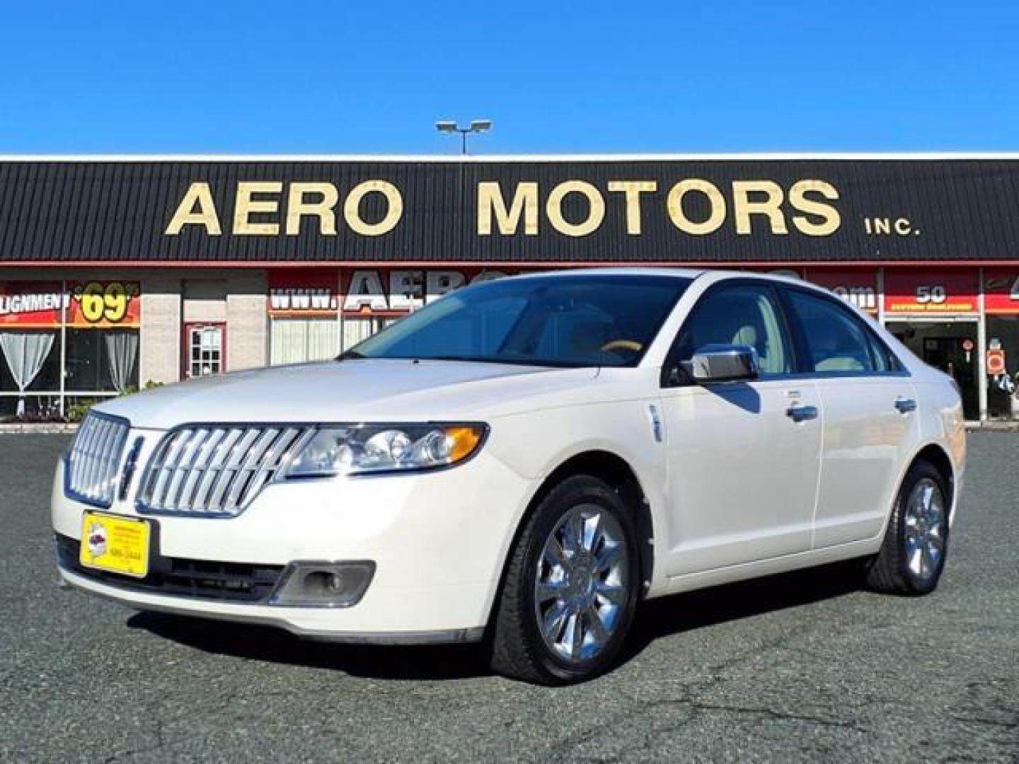 2012 White Platinum Metallic Tri-Coat Lincoln MKZ Base (3LNHL2GC4CR) with an 3.5L 6 Cylinder Sequential-Port F.I. engine, Automatic transmission, located at 50 Eastern Blvd., Essex, MD, 21221, (410) 686-3444, 39.304367, -76.484947 - Photo#0