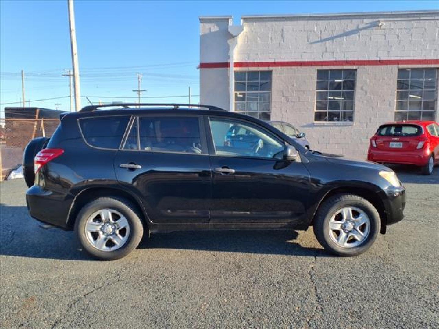 2009 Black 202 Toyota RAV4 Base (JTMBF33V695) with an 2.5L 4 Cylinder Sequential Fuel Injection engine, ATAWD transmission, located at 50 Eastern Blvd., Essex, MD, 21221, (410) 686-3444, 39.304367, -76.484947 - Photo#6