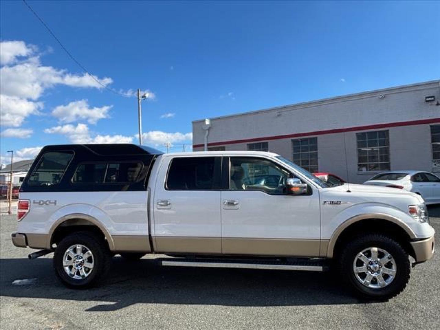 2013 Oxford White Ford F-150 Lariat (1FTFW1E61DF) with an 6.2L 8 Cylinder Sequential-Port F.I. engine, AT4X4 transmission, located at 50 Eastern Blvd., Essex, MD, 21221, (410) 686-3444, 39.304367, -76.484947 - Photo#5